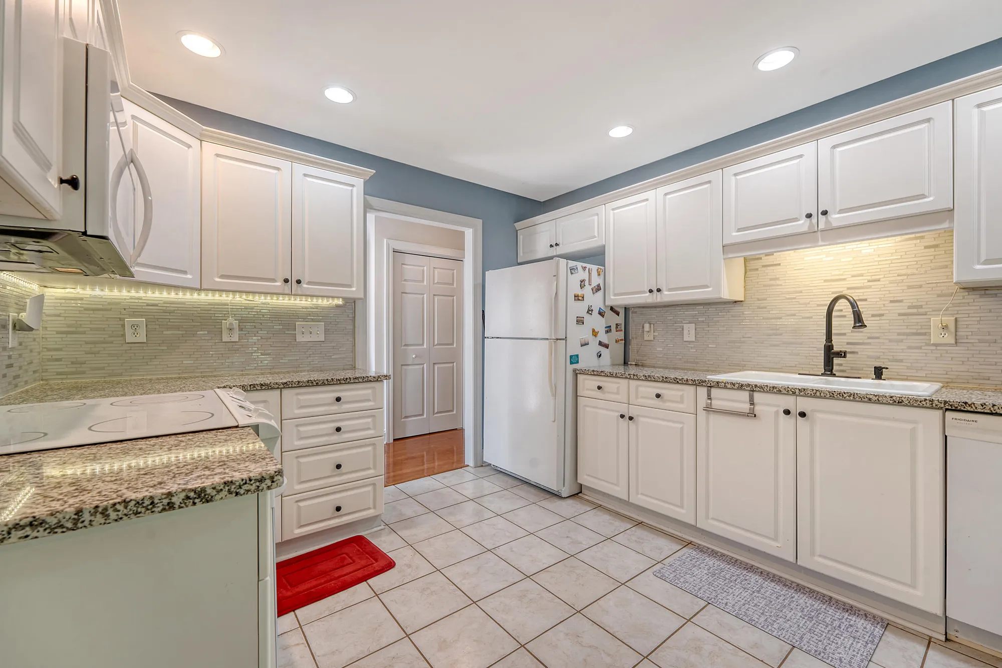 Property Slideshow image 22 of 38 | 9117 woodcreek ct, North Charleston, SC, 29406