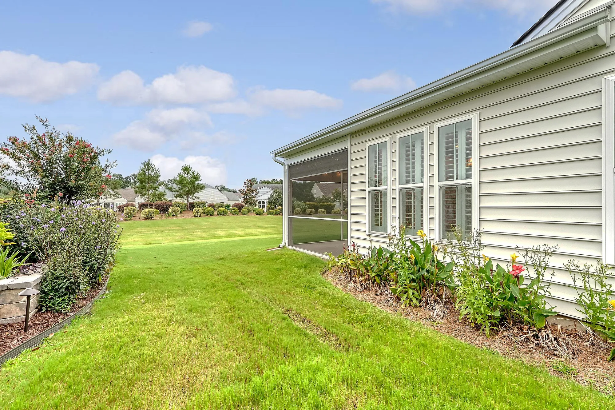 Property Slideshow image 37 of 57 | 117 harbor trace ln, Summerville, SC, 29486