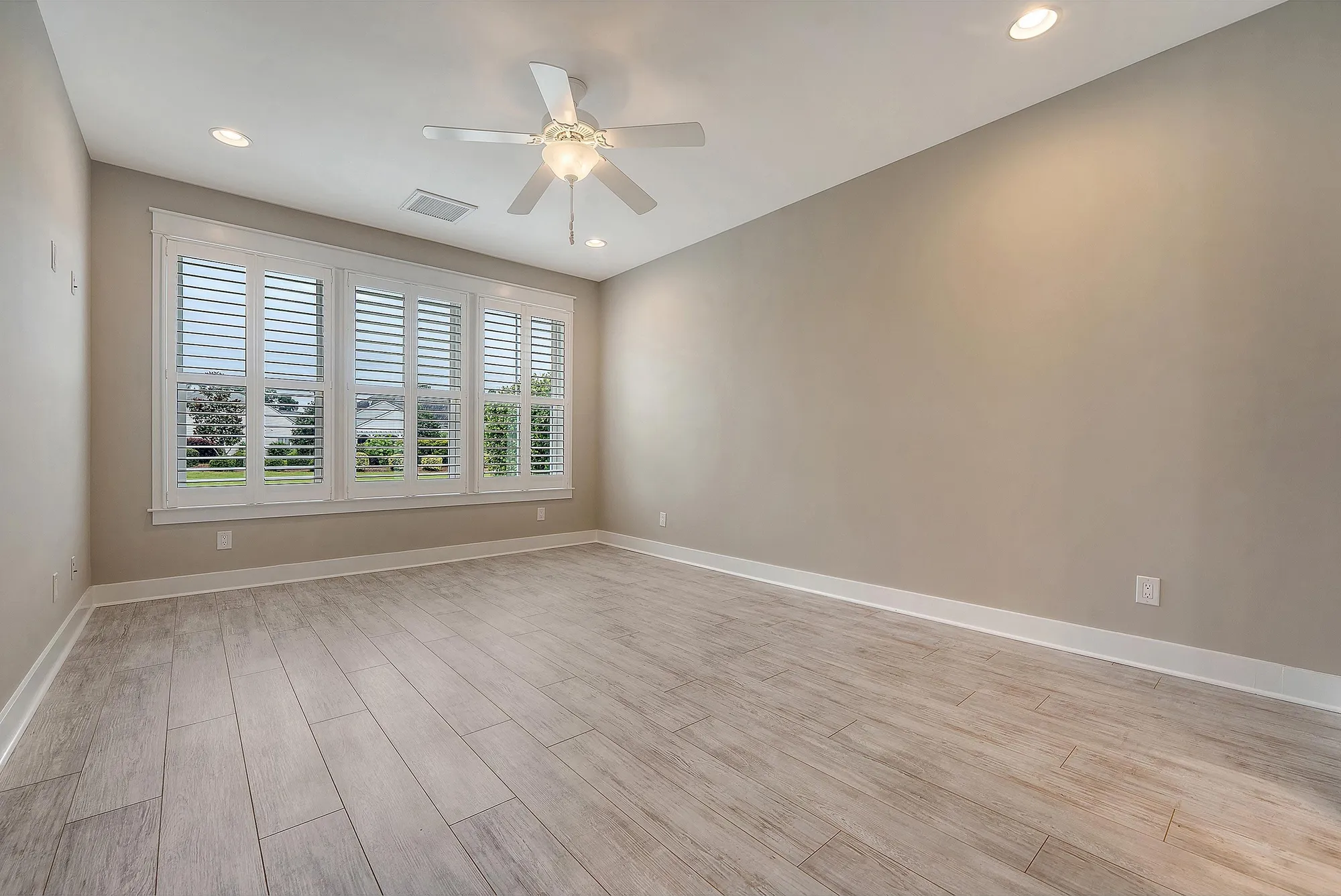 Property Slideshow image 17 of 57 | 117 harbor trace ln, Summerville, SC, 29486