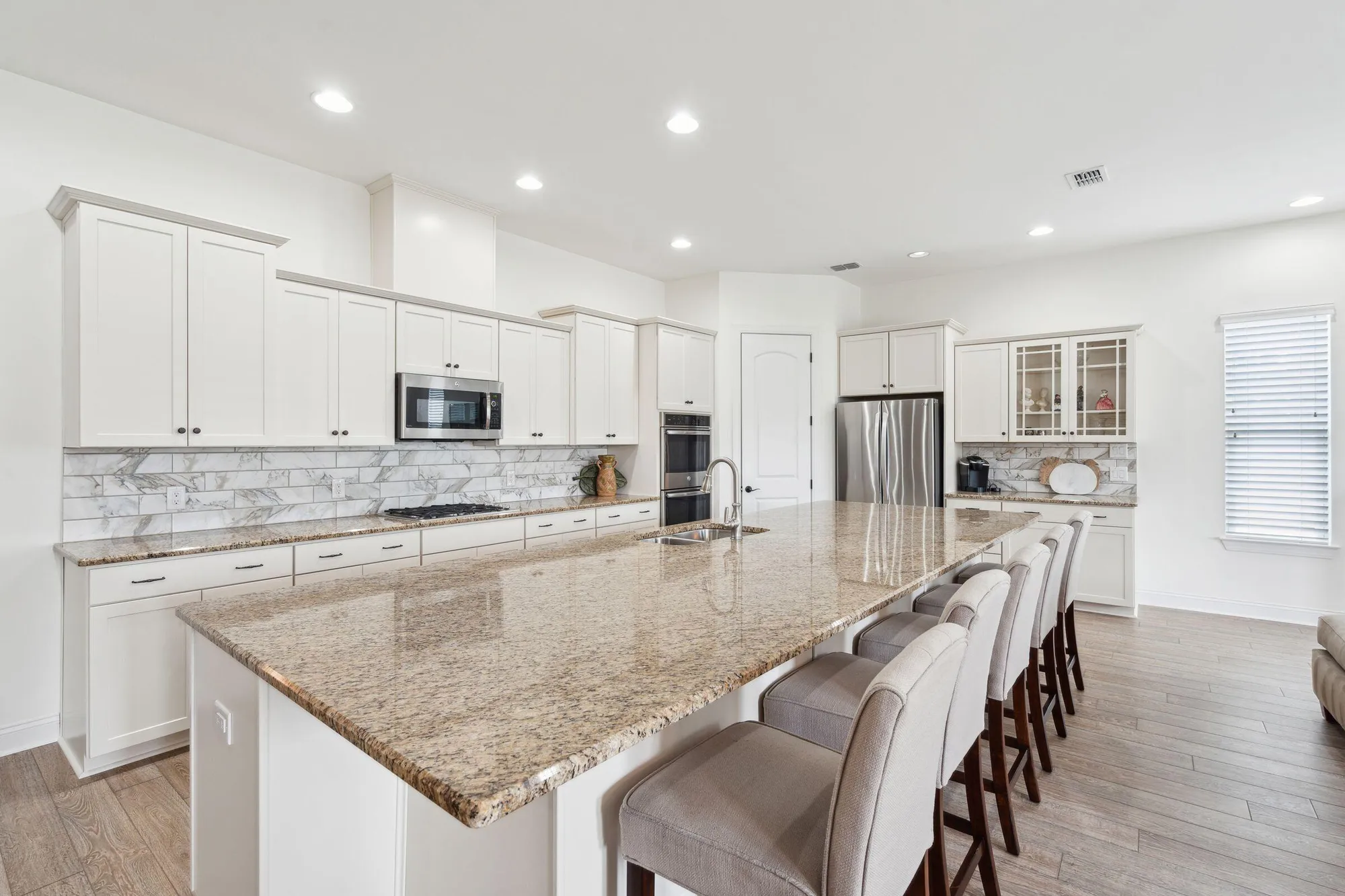 Property Slideshow image 21 of 76 | 516 tidewater chase ln, Summerville, SC, 29486