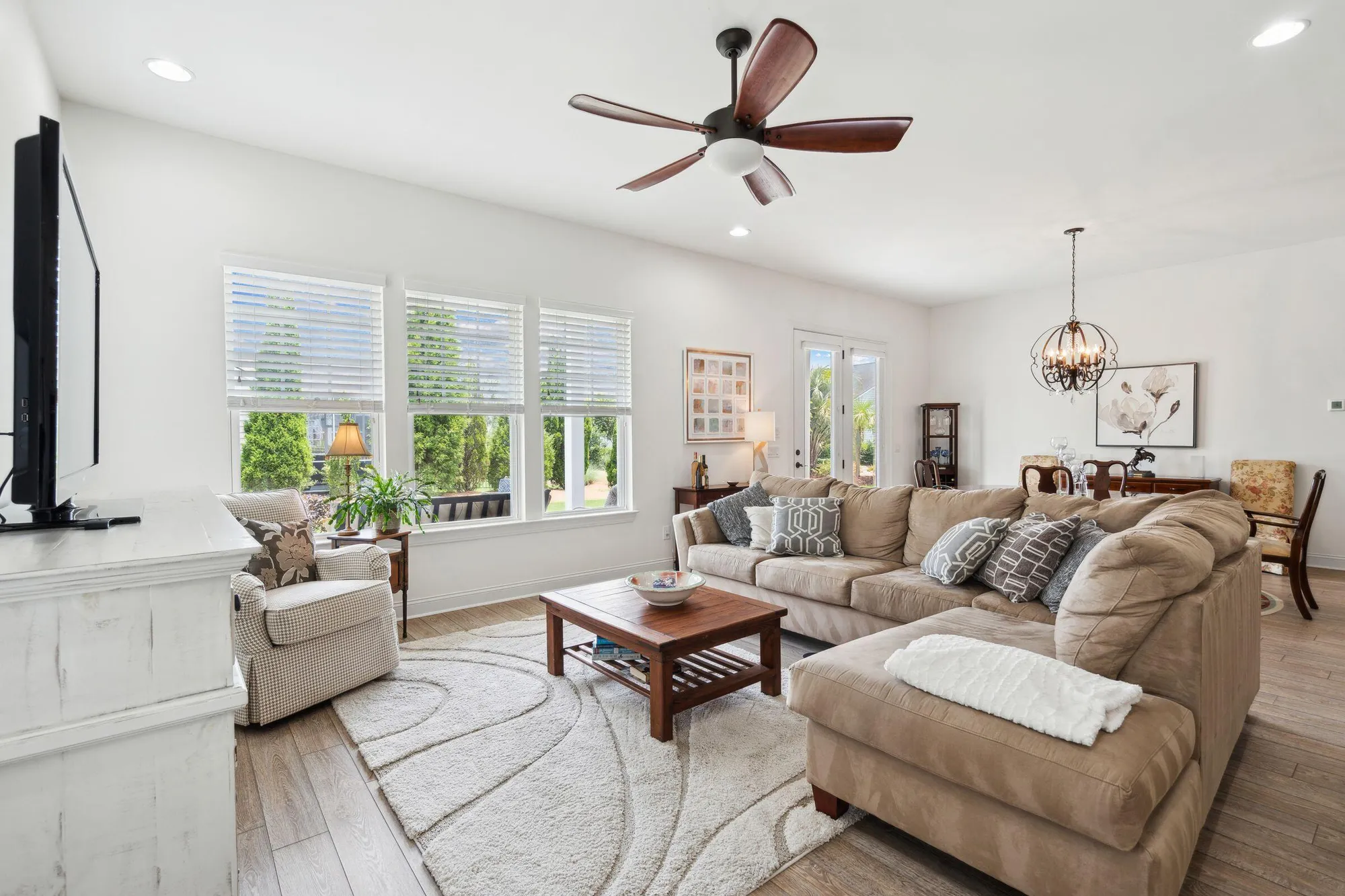 Property Slideshow image 23 of 76 | 516 tidewater chase ln, Summerville, SC, 29486