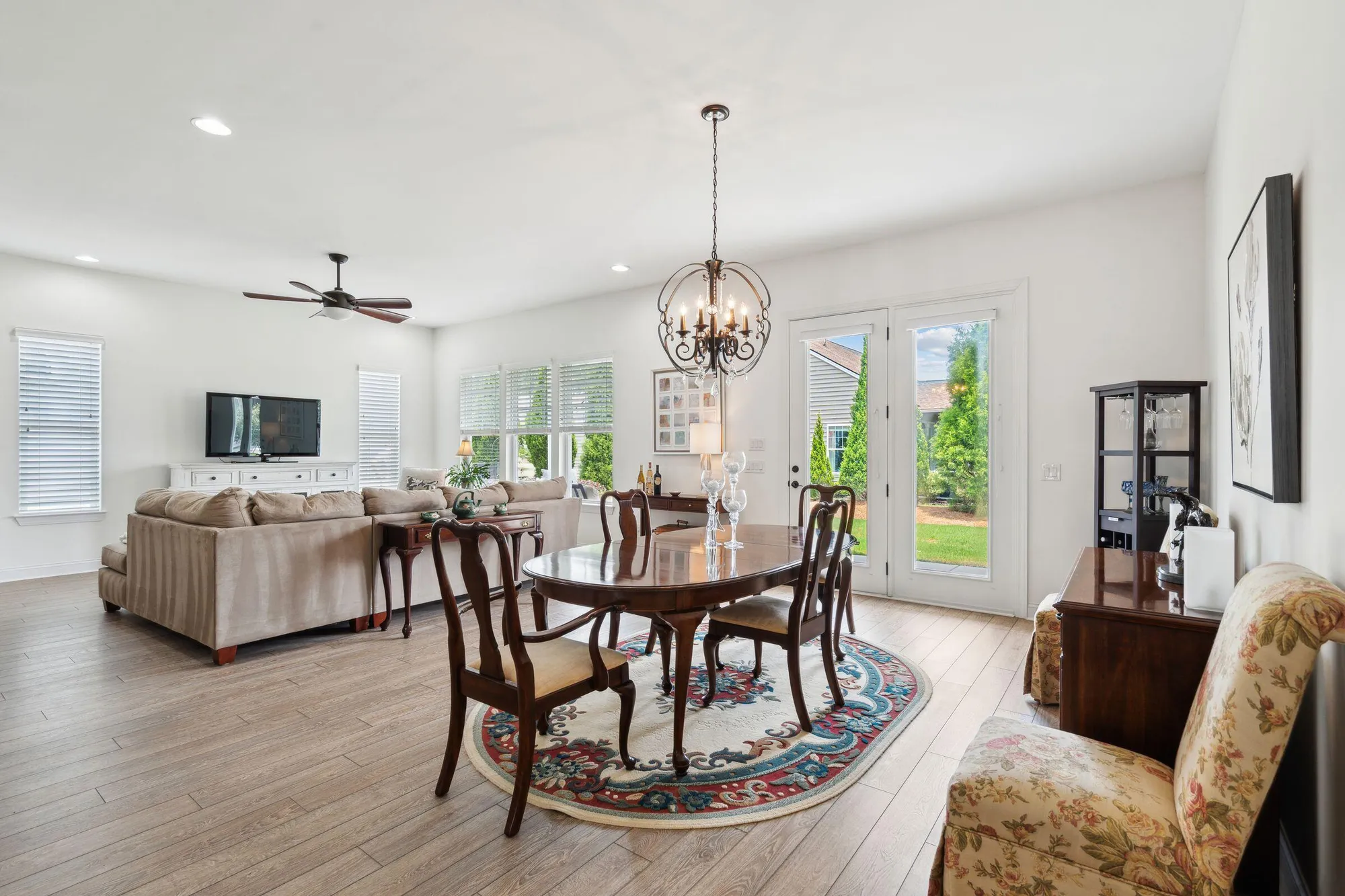 Property Slideshow image 28 of 76 | 516 tidewater chase ln, Summerville, SC, 29486