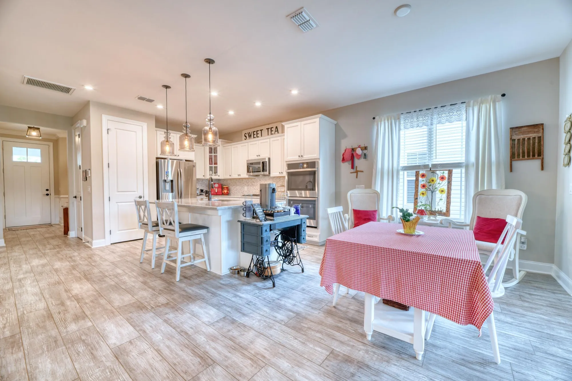 Property Slideshow image 16 of 43 | 344 seaside trl, Summerville, SC, 29486