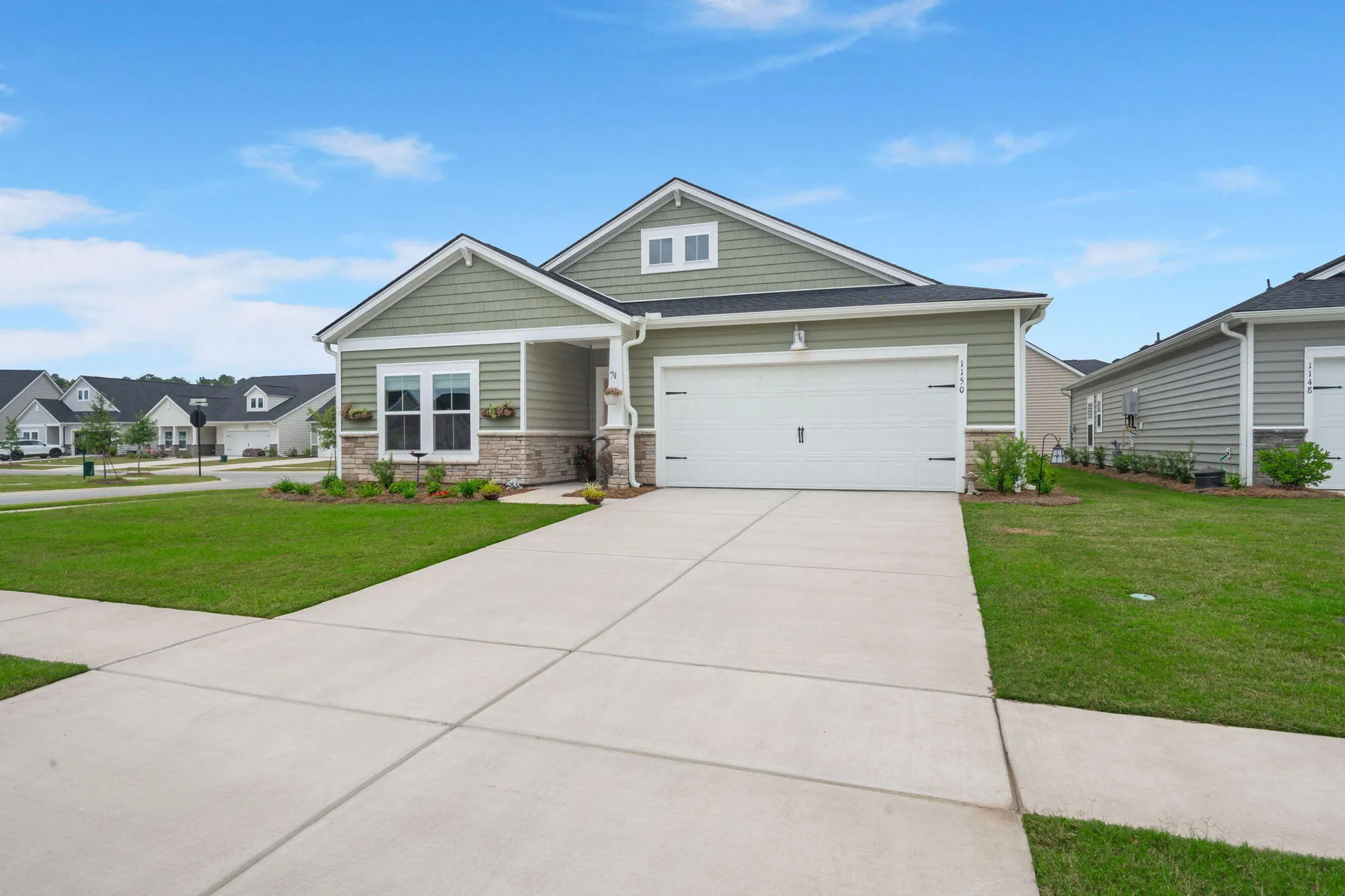 Property Slideshow image 4 of 60 | 1150 cooper point st, Summerville, SC, 29485