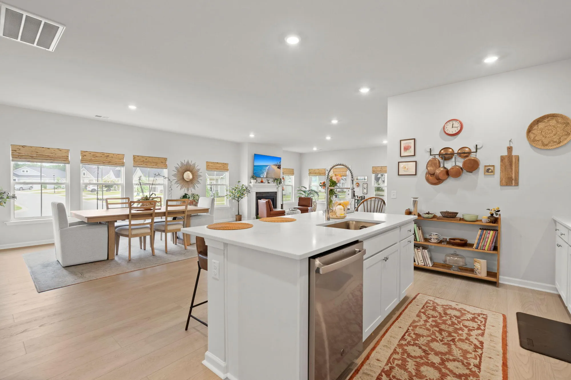 Property Slideshow image 23 of 60 | 1150 cooper point st, Summerville, SC, 29485