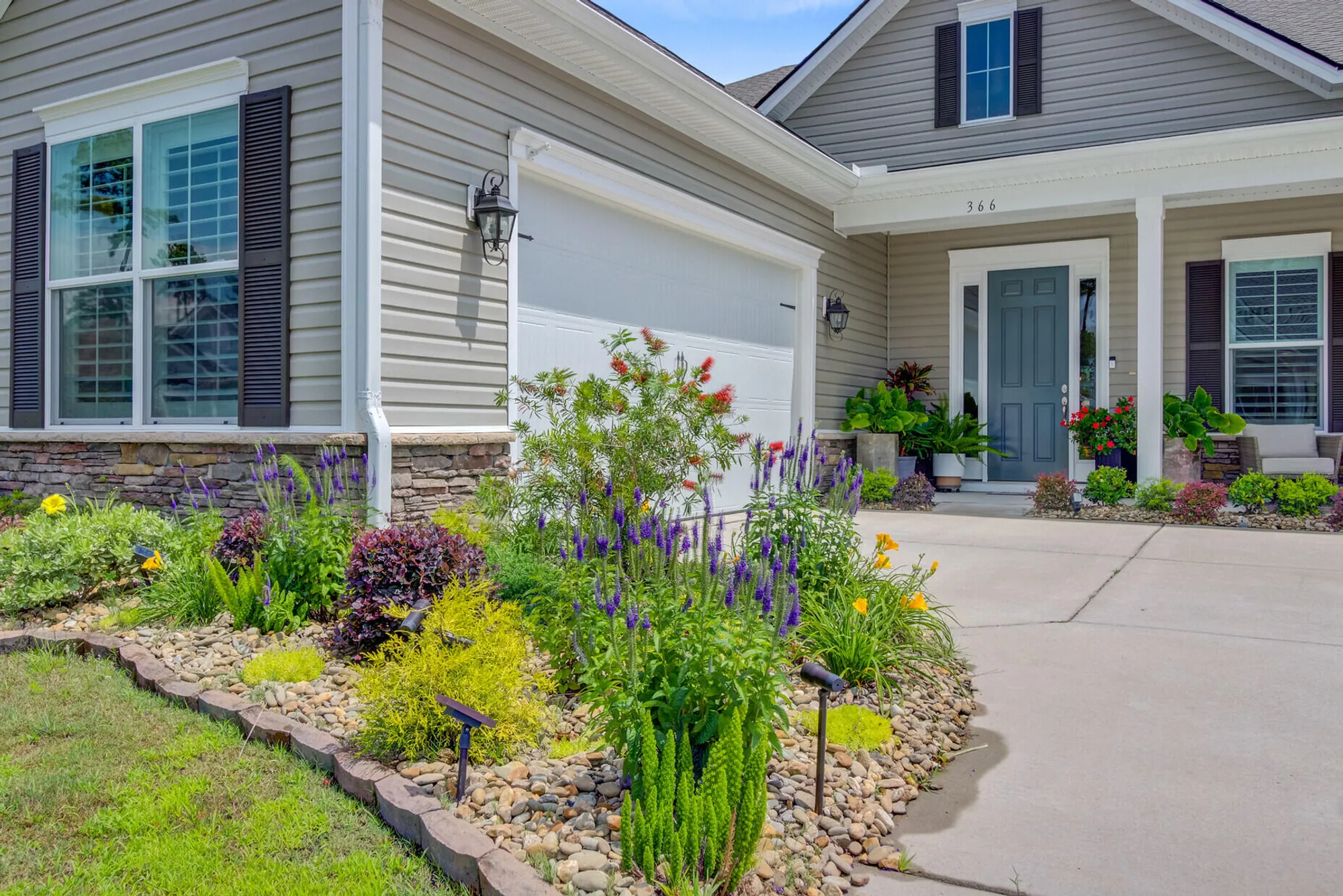 Property Slideshow image 8 of 95 | 366 tupelo lake dr, Summerville, SC, 29486