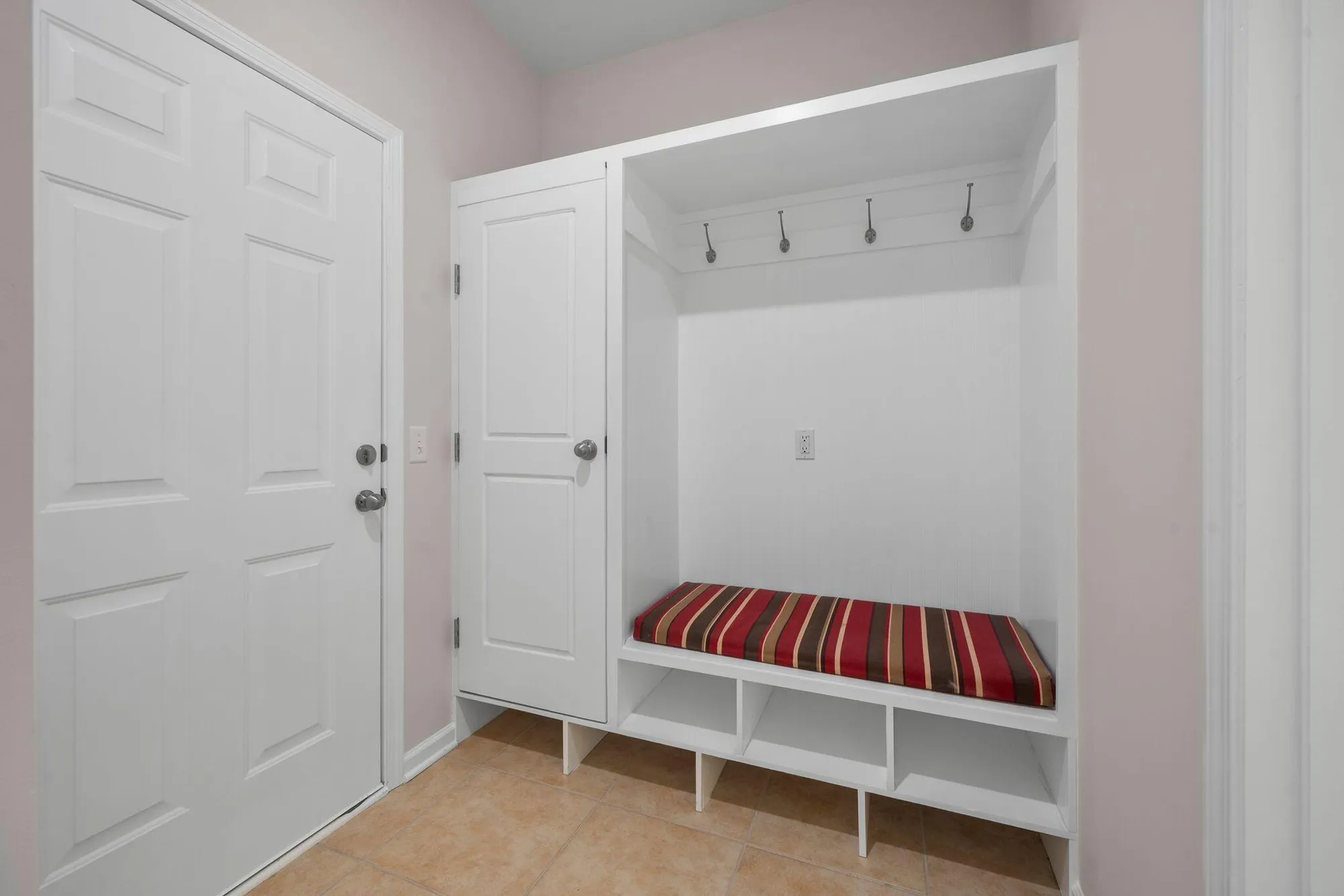 Property Slideshow image 36 of 58 | 361 waterlily way, Summerville, SC, 29486