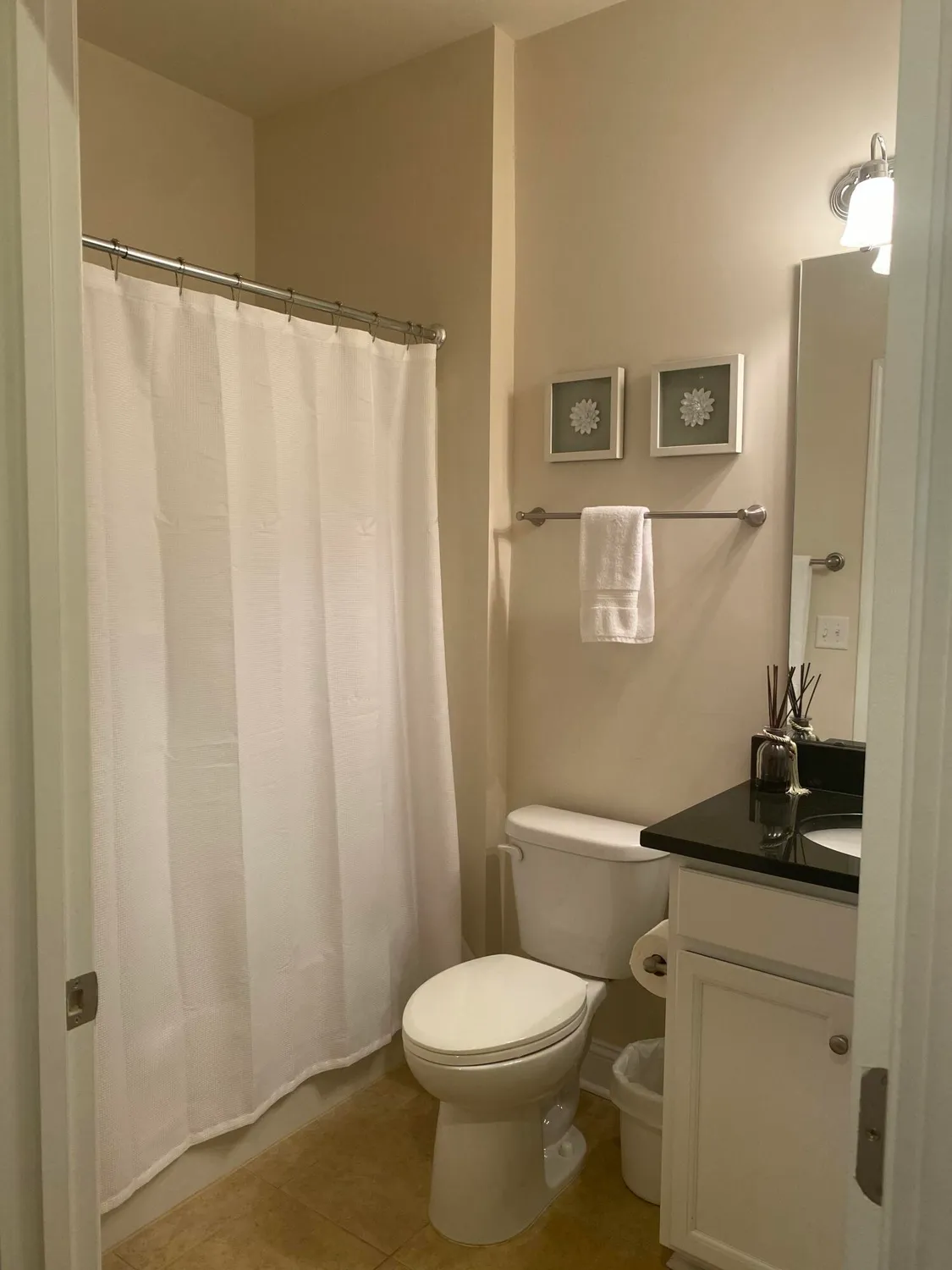 Property Slideshow image 15 of 18 | 556 sea foam st, Summerville, SC, 29486