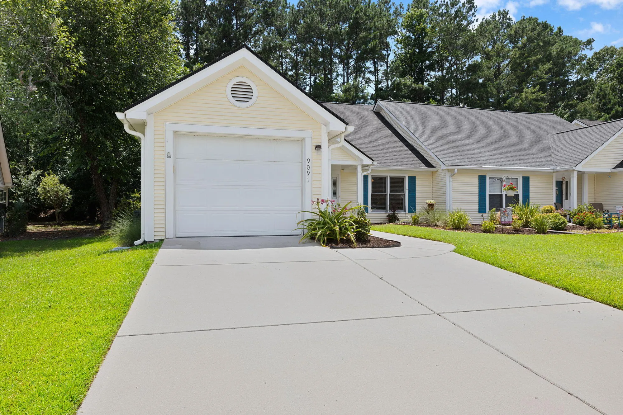 Property Slideshow image 24 of 43 | 9091 delancey cir, North Charleston, SC, 29406