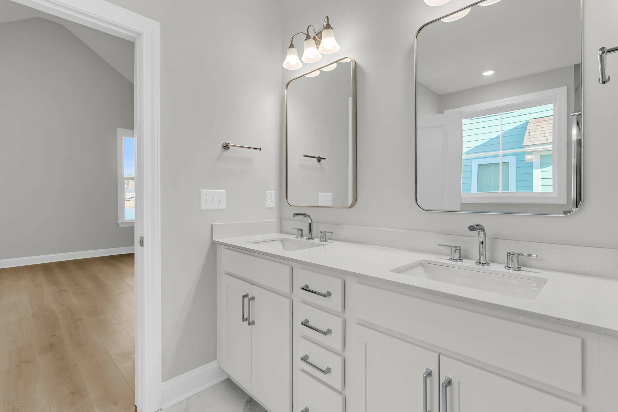 Property Slideshow image 32 of 60 | 773 maynard ln, Summerville, SC, 29486