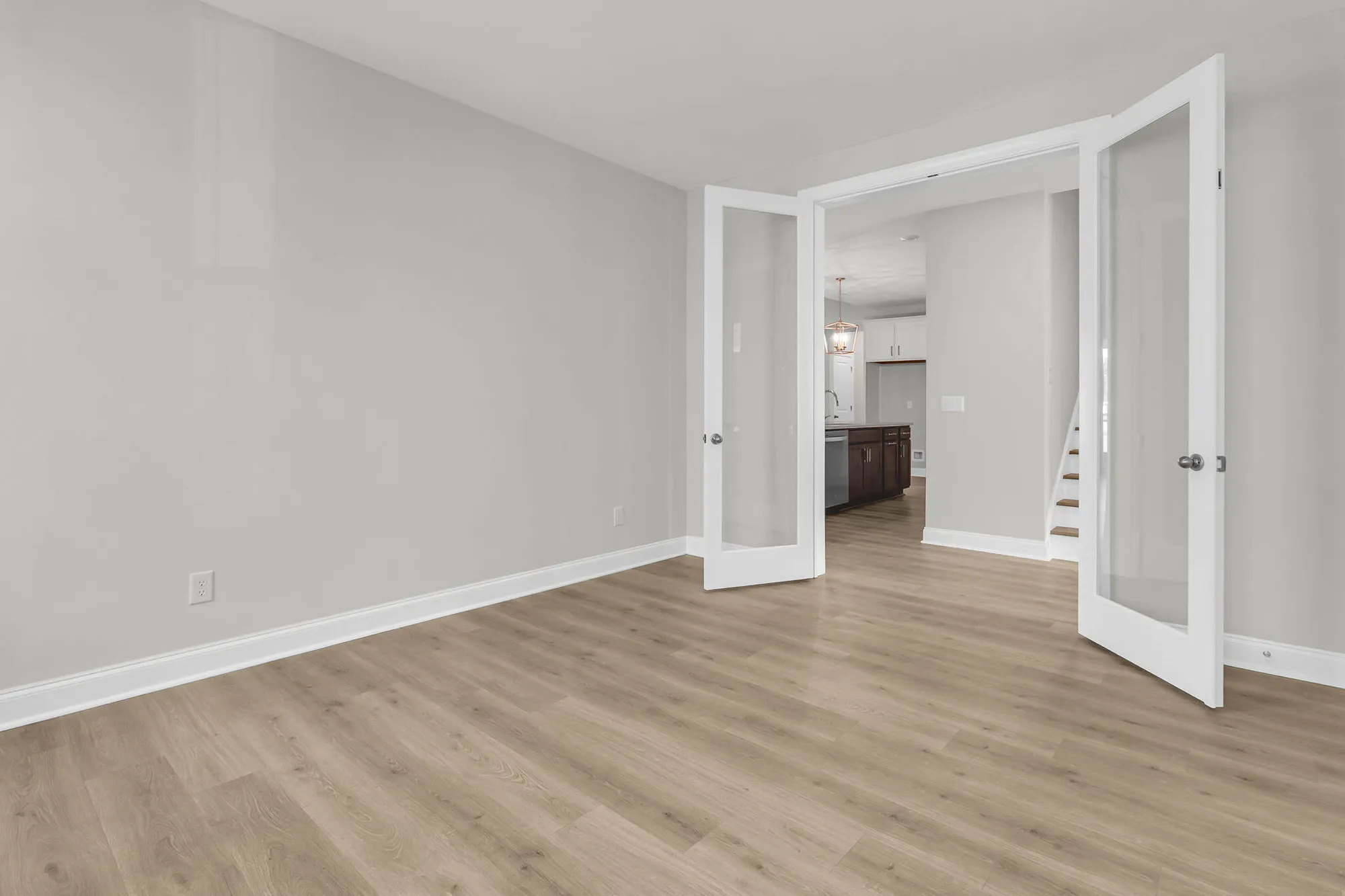 Property Slideshow image 9 of 60 | 773 maynard ln, Summerville, SC, 29486