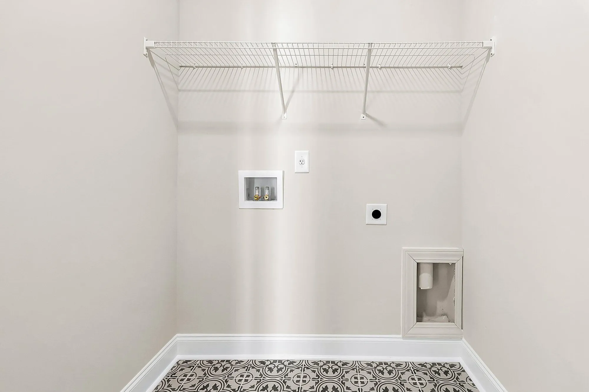 Property Slideshow image 22 of 41 | 764 maynard ln, Summerville, SC, 29486