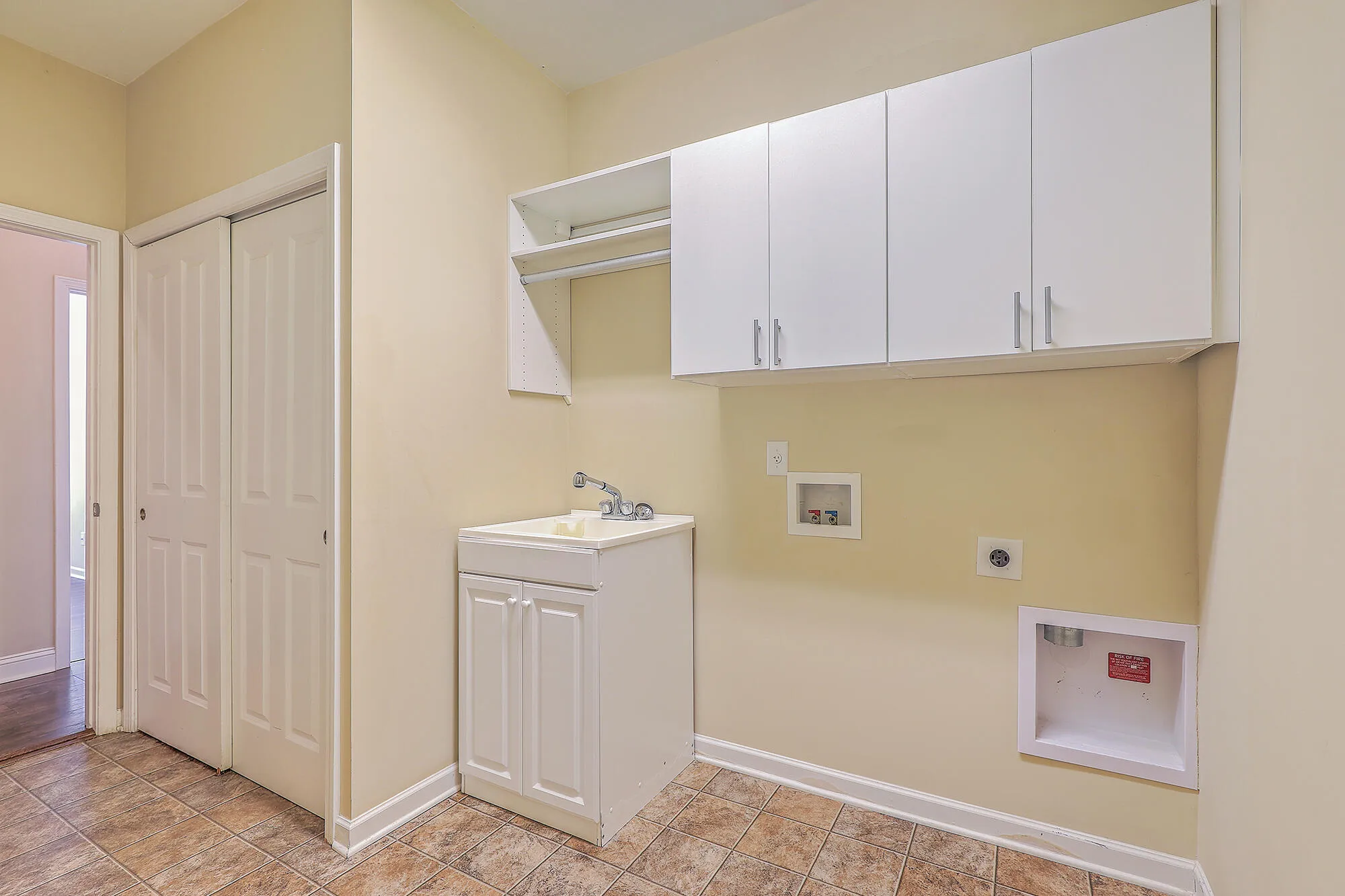 Property Slideshow image 15 of 36 | 271 village stone cir, Summerville, SC, 29486