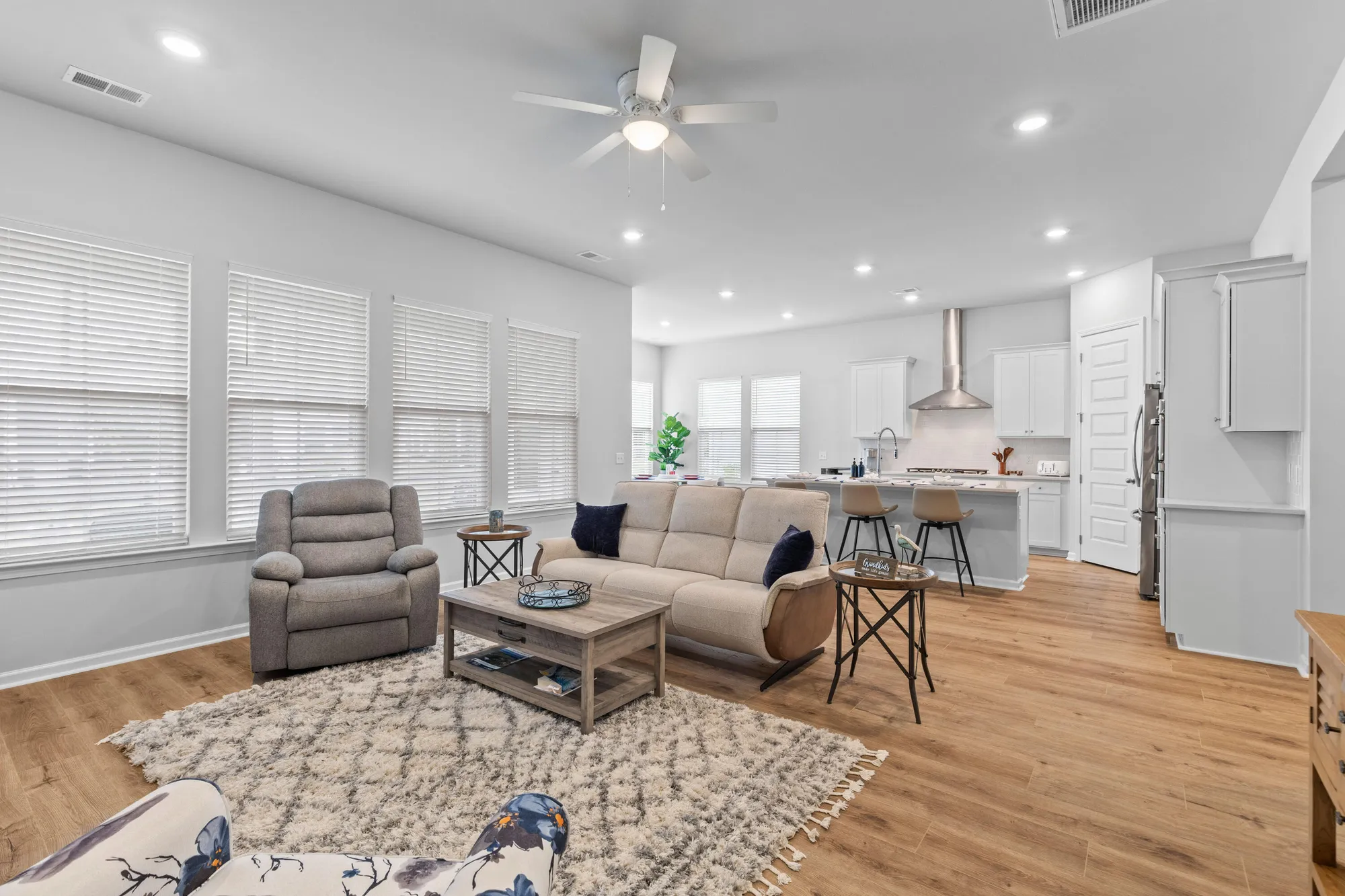 Property Slideshow image 6 of 31 | 1107 bellwether ln, Summerville, SC, 29485