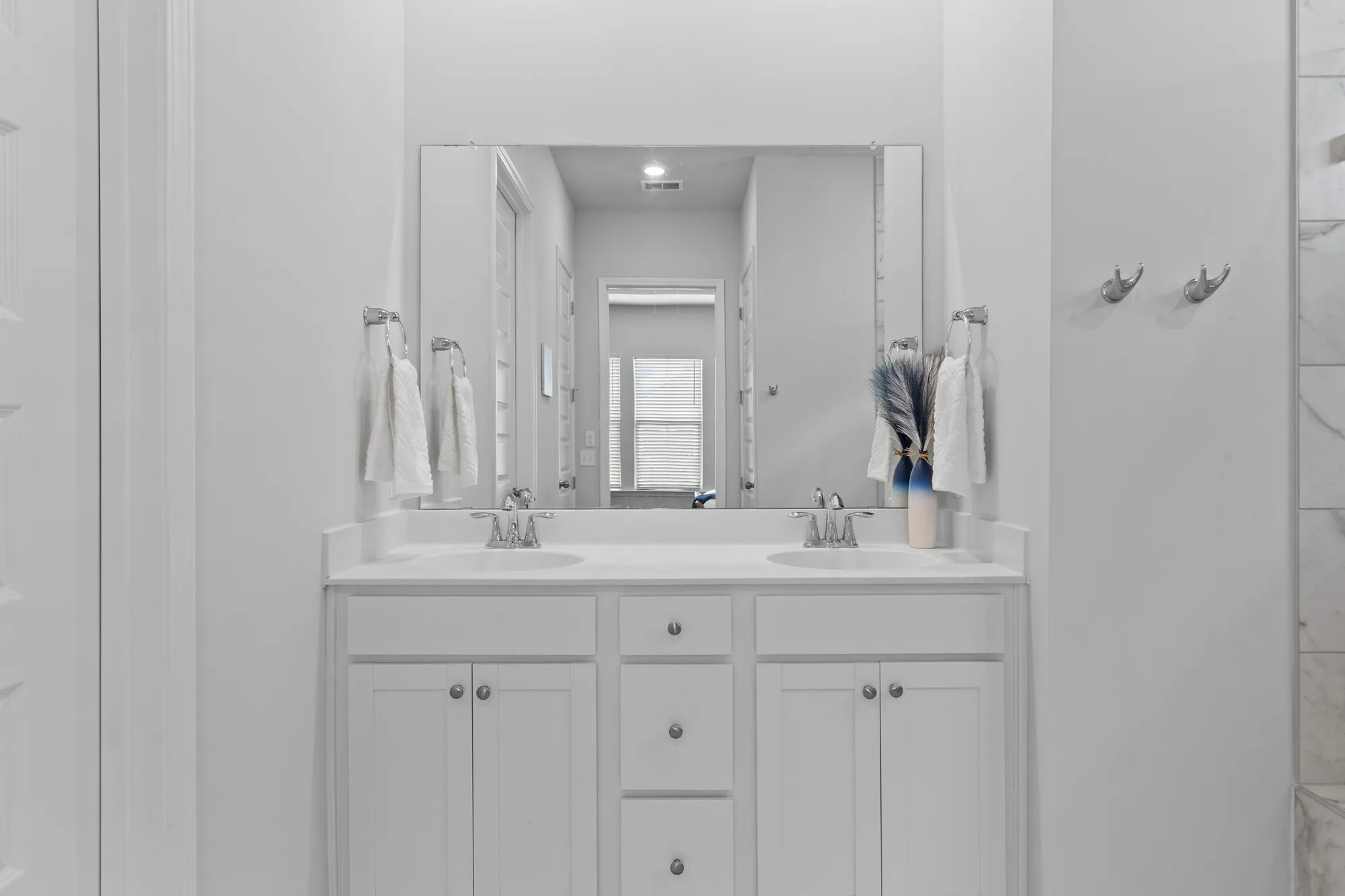 Property Slideshow image 17 of 31 | 1107 bellwether ln, Summerville, SC, 29485