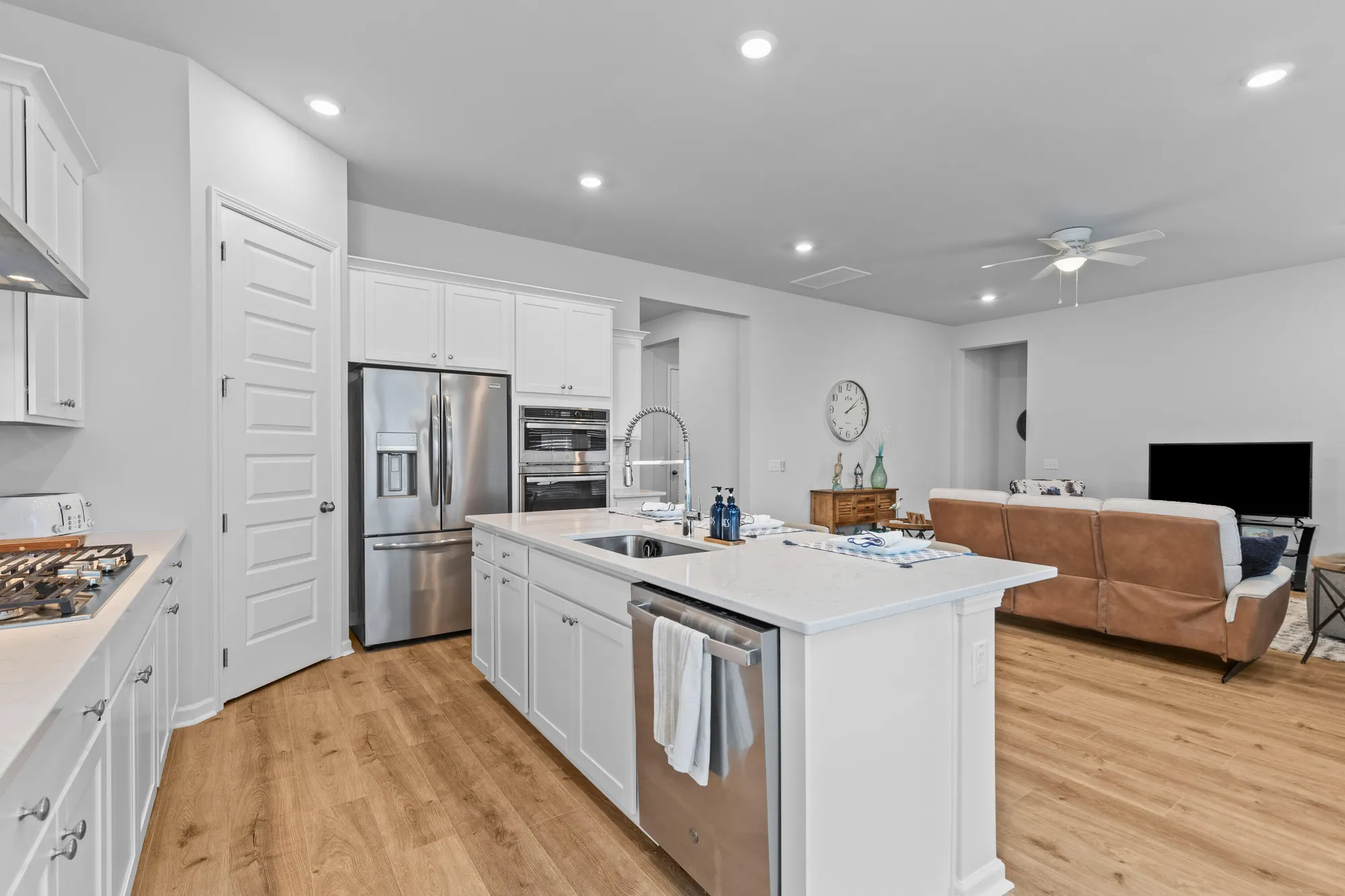 Property Slideshow image 9 of 31 | 1107 bellwether ln, Summerville, SC, 29485