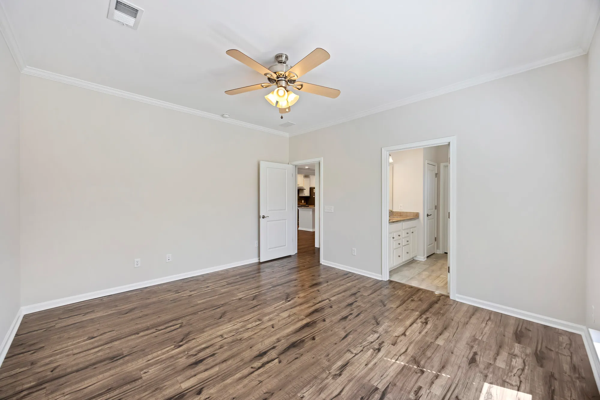 Property Slideshow image 45 of 79 | 422 switchgrass dr, Summerville, SC, 29486