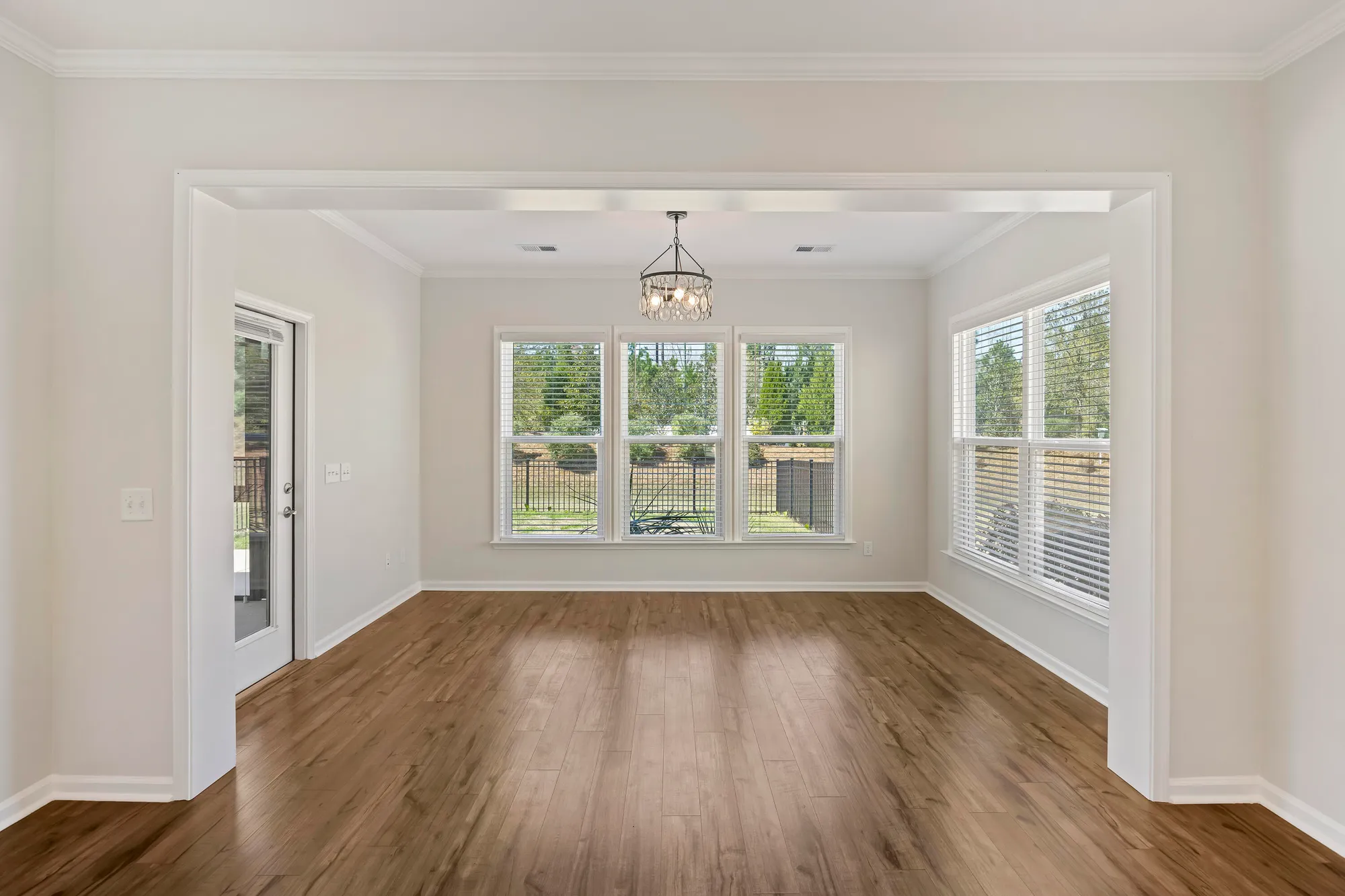 Property Slideshow image 39 of 79 | 422 switchgrass dr, Summerville, SC, 29486