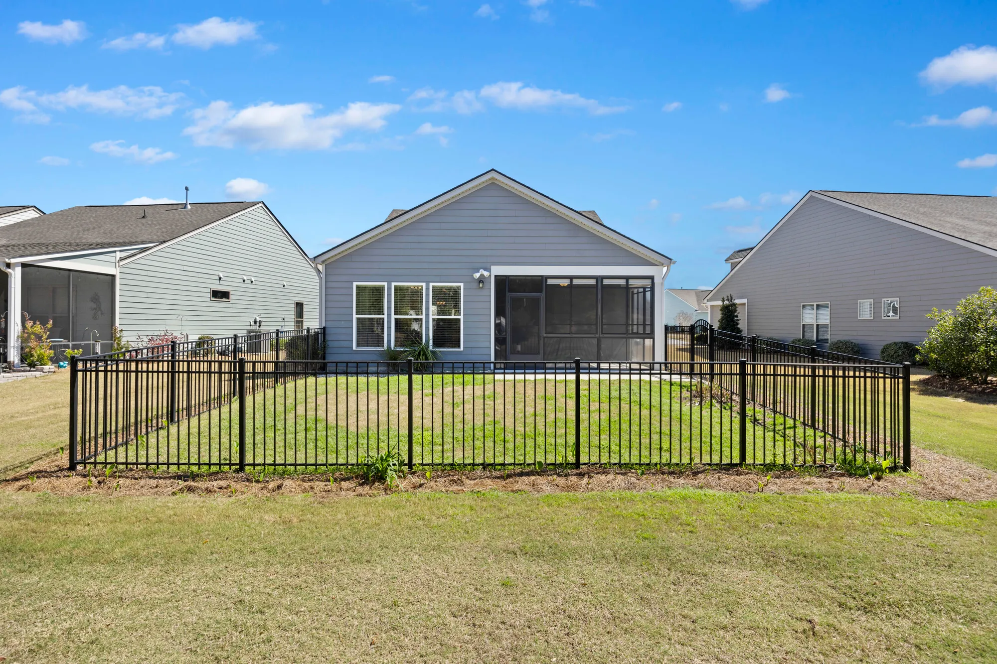 Property Slideshow image 13 of 79 | 422 switchgrass dr, Summerville, SC, 29486