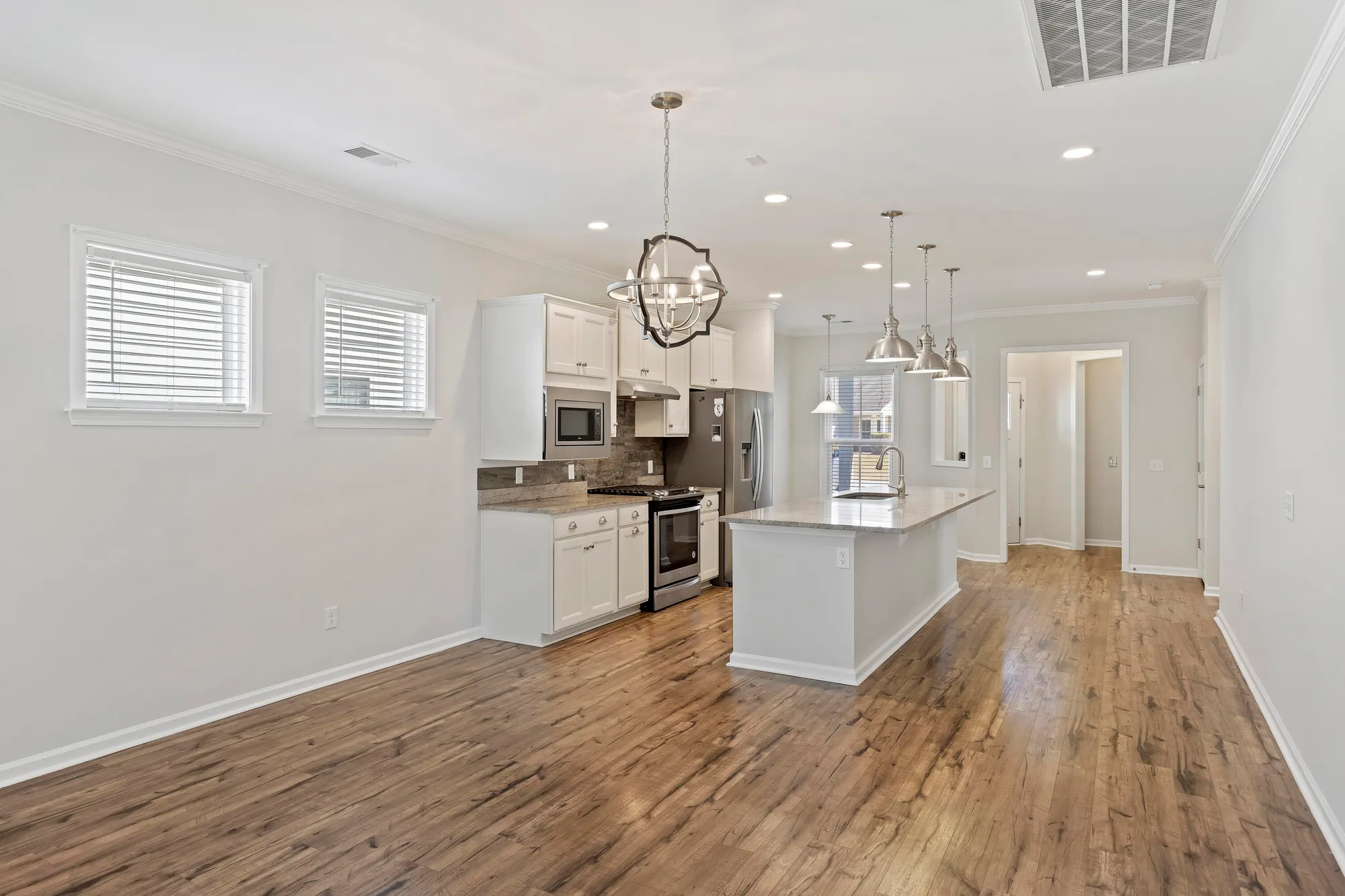 Property Slideshow image 42 of 79 | 422 switchgrass dr, Summerville, SC, 29486