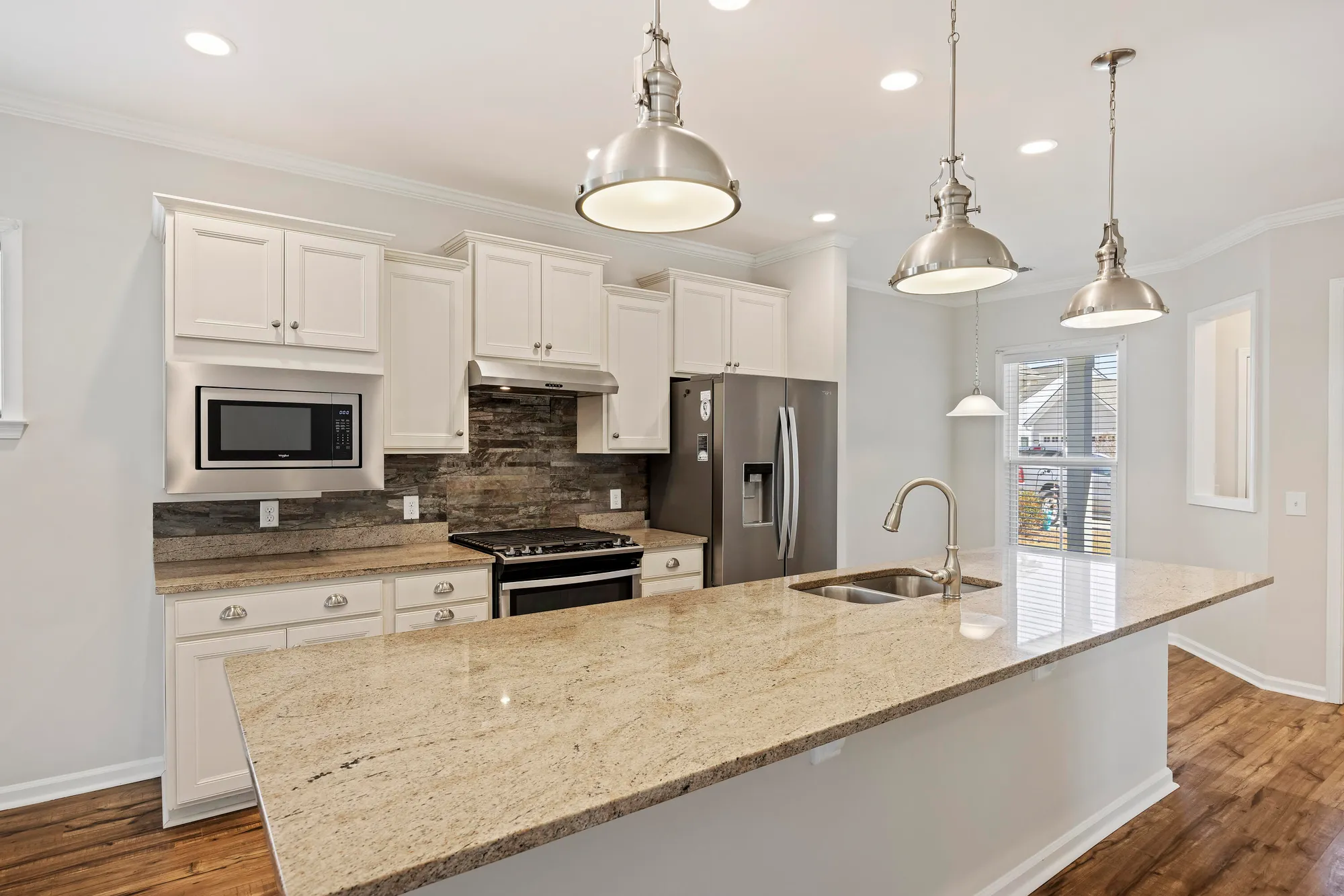 Property Slideshow image 32 of 79 | 422 switchgrass dr, Summerville, SC, 29486