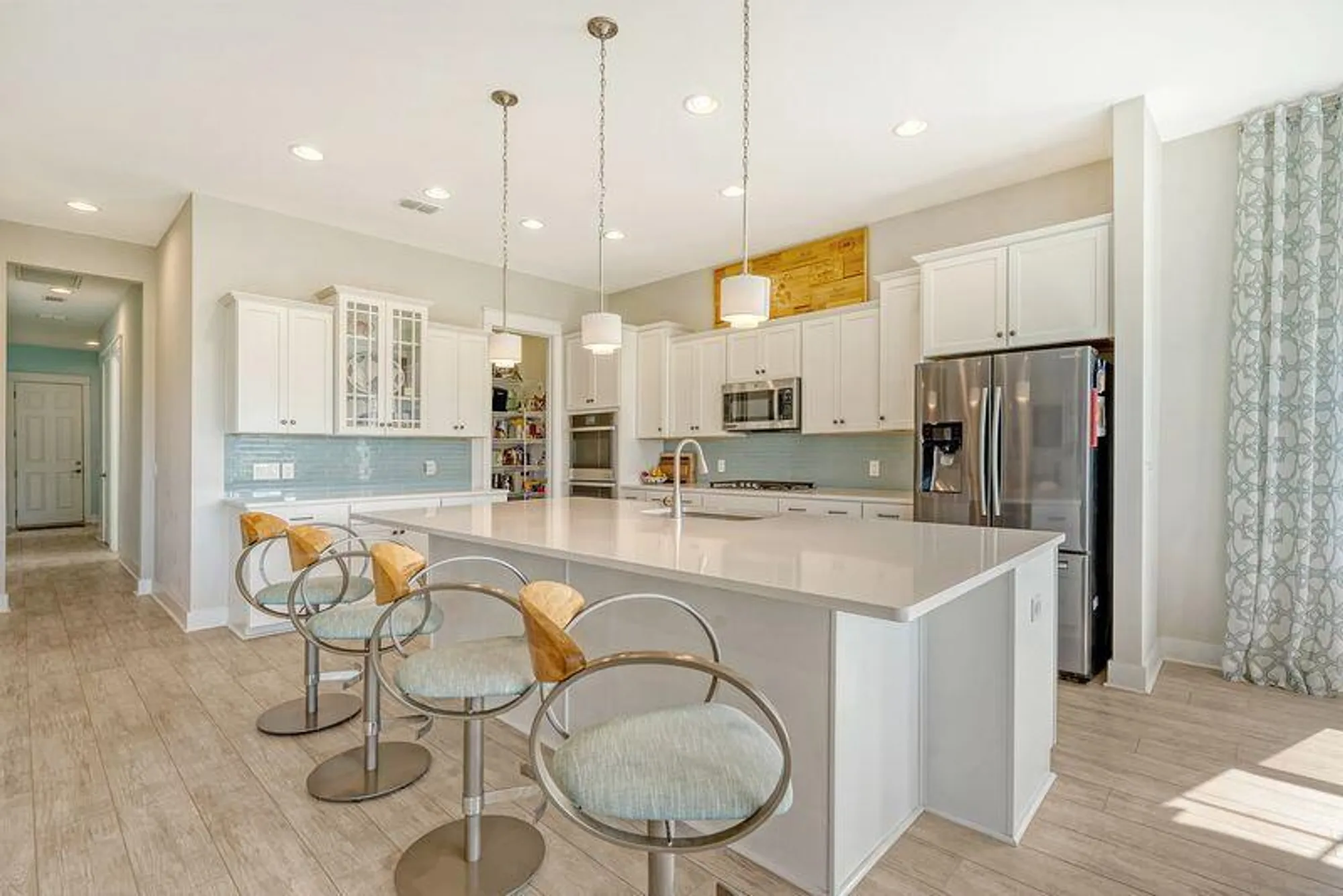 Property Slideshow image 23 of 55 | 529 four seasons blvd, Summerville, SC, 29486