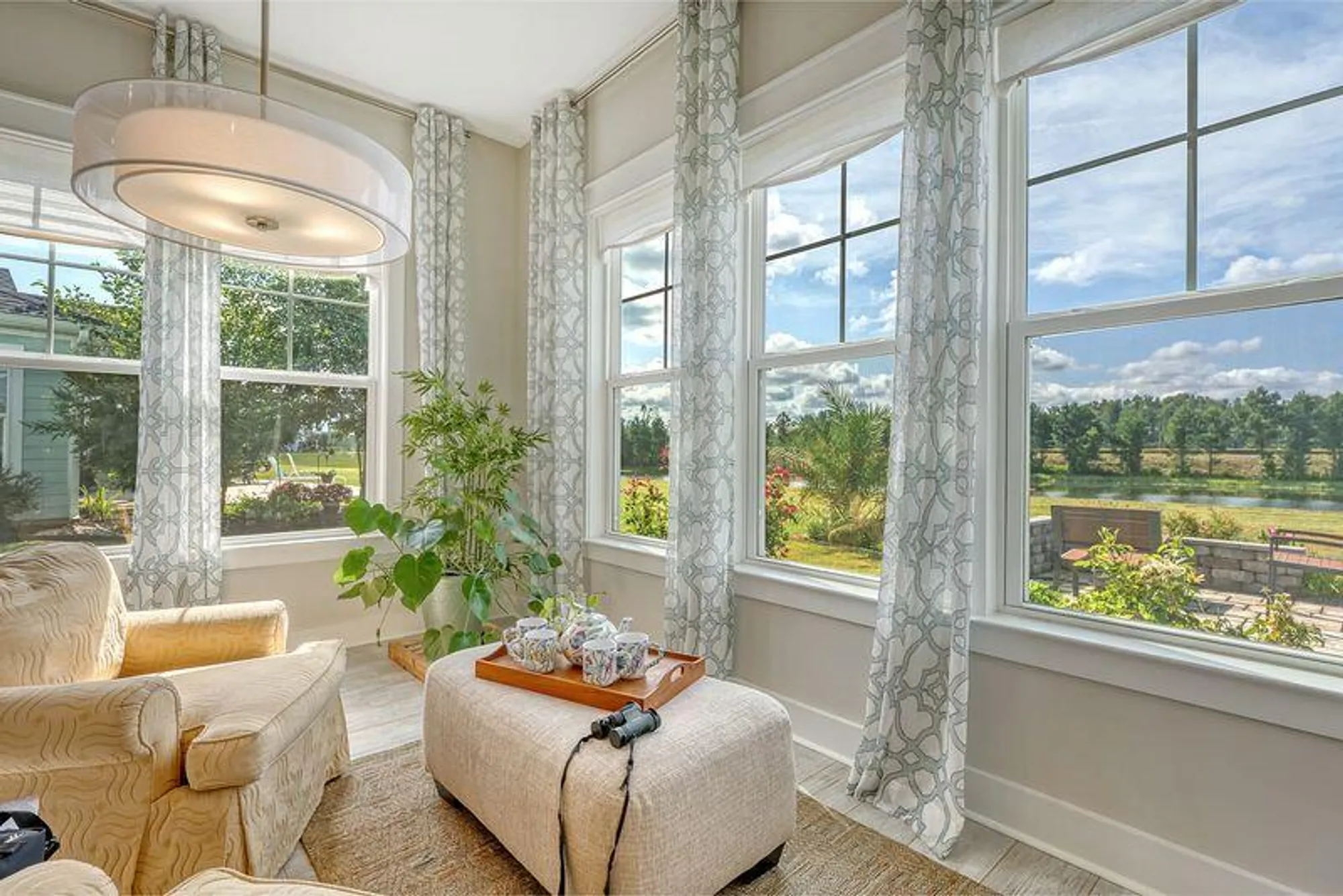 Property Slideshow image 13 of 55 | 529 four seasons blvd, Summerville, SC, 29486