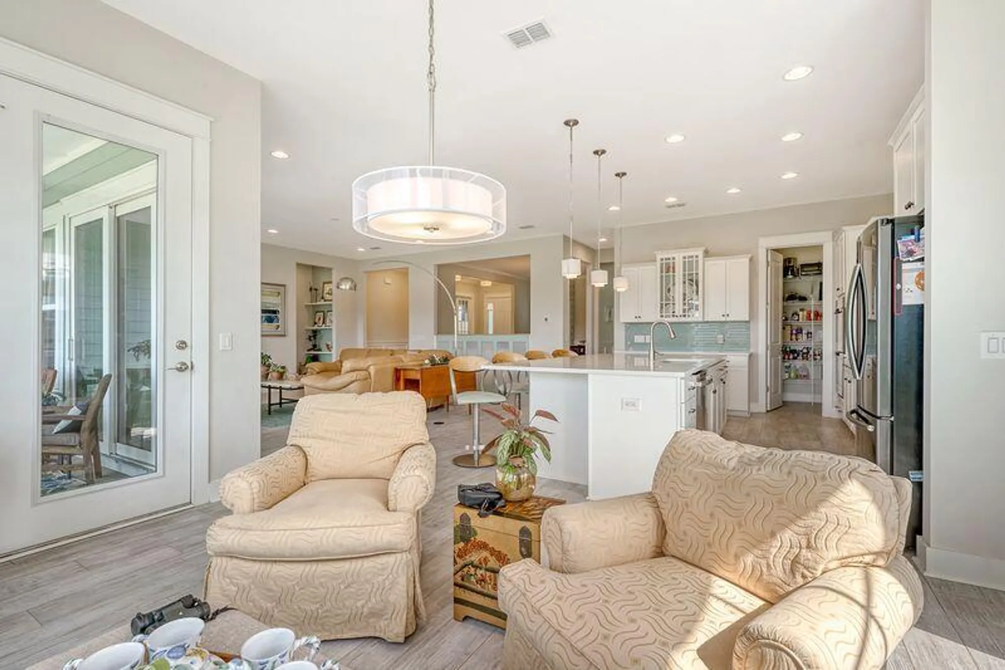 Property Slideshow image 17 of 55 | 529 four seasons blvd, Summerville, SC, 29486