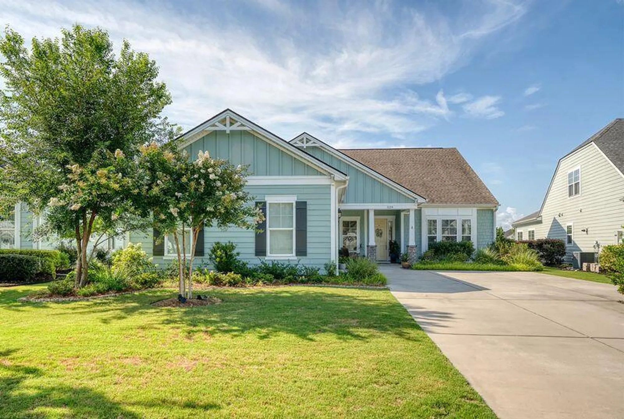 Property Slideshow image 9 of 55 | 529 four seasons blvd, Summerville, SC, 29486