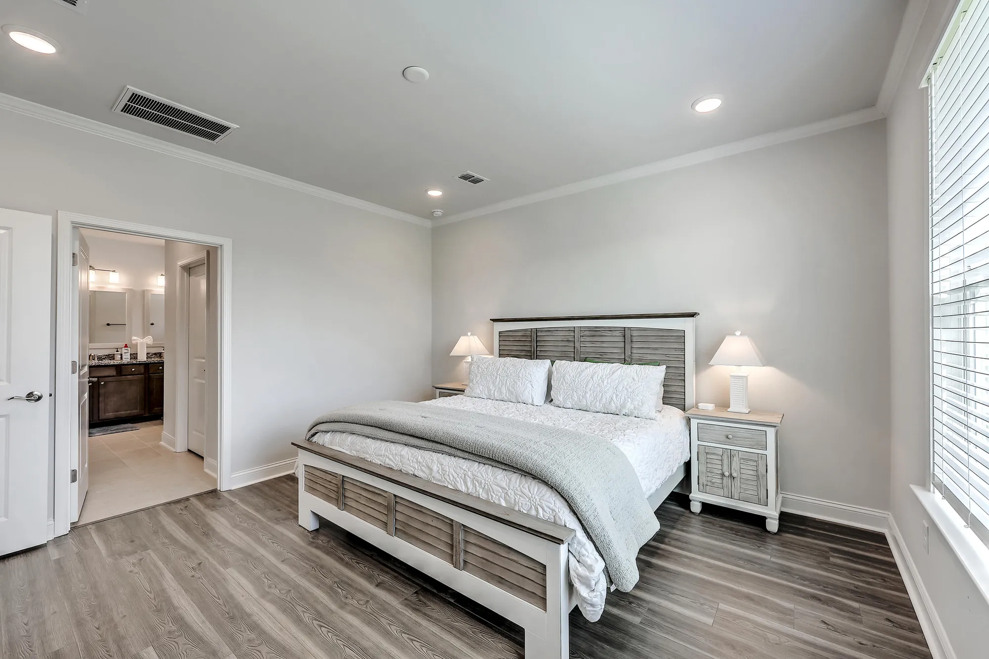 Property Slideshow image 18 of 52 | 336 dahlia row dr, Summerville, SC, 29486