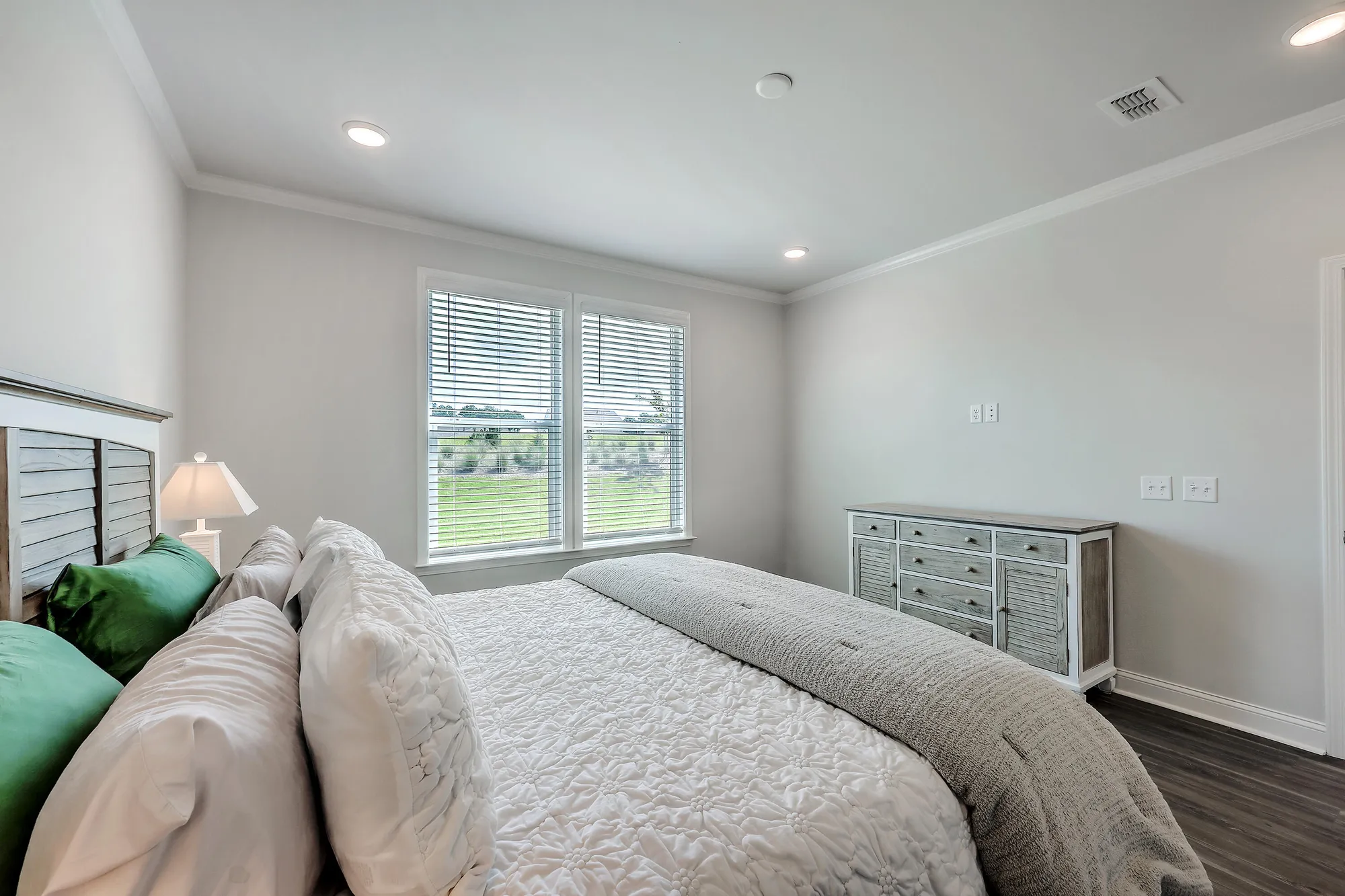 Property Slideshow image 19 of 52 | 336 dahlia row dr, Summerville, SC, 29486