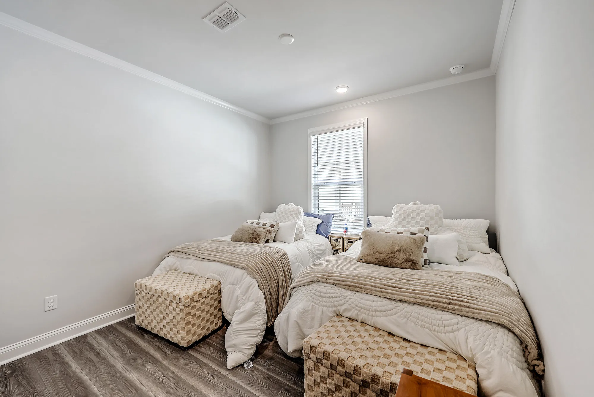 Property Slideshow image 23 of 52 | 336 dahlia row dr, Summerville, SC, 29486