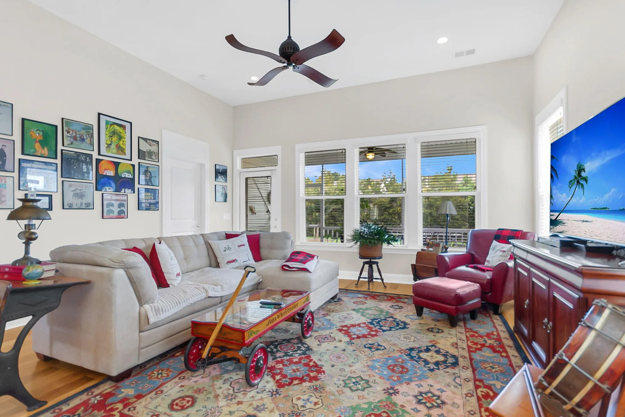 Property Slideshow image 4 of 48 | 4020 wood violet ln, Summerville, SC, 29483