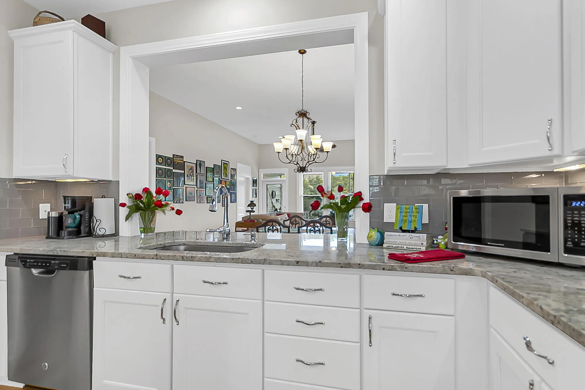 Property Slideshow image 12 of 48 | 4020 wood violet ln, Summerville, SC, 29483