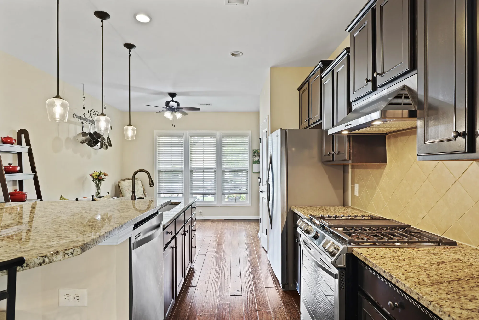 Property Slideshow image 8 of 42 | 604 eastern isle ave, Summerville, SC, 29486