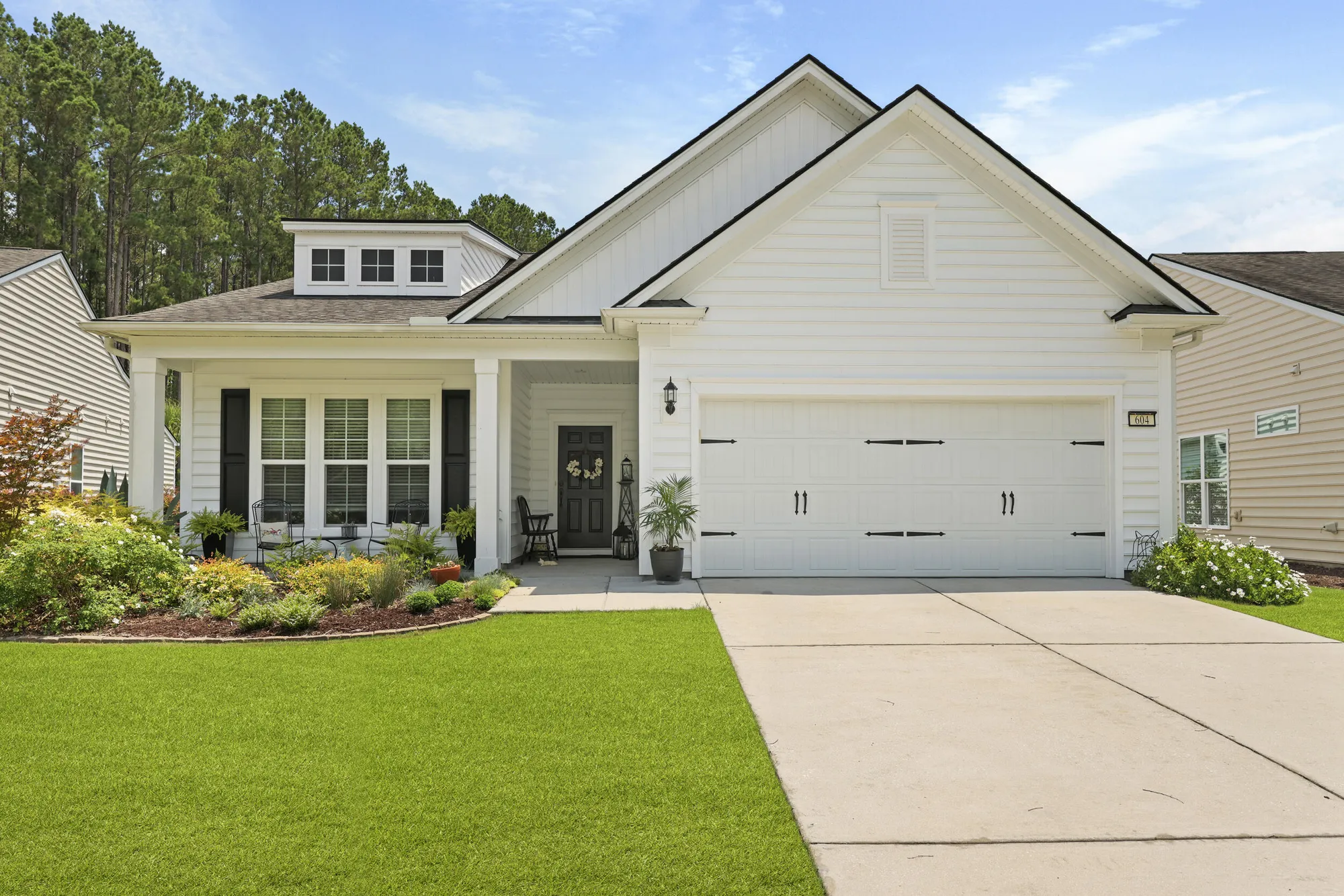 Property Slideshow image 2 of 42 | 604 eastern isle ave, Summerville, SC, 29486