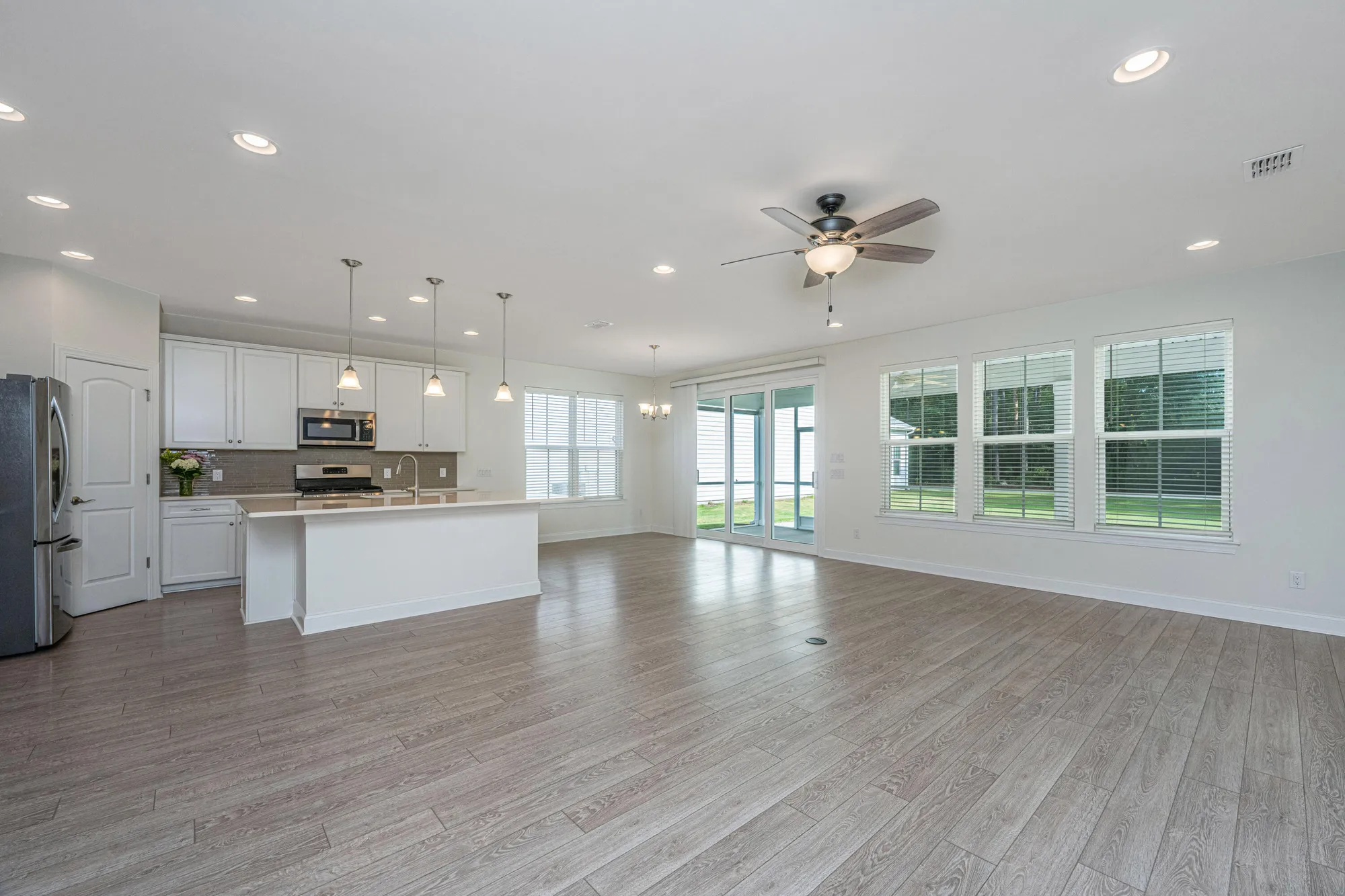 Property Slideshow image 10 of 55 | 231 marina shores ct, Summerville, SC, 29486