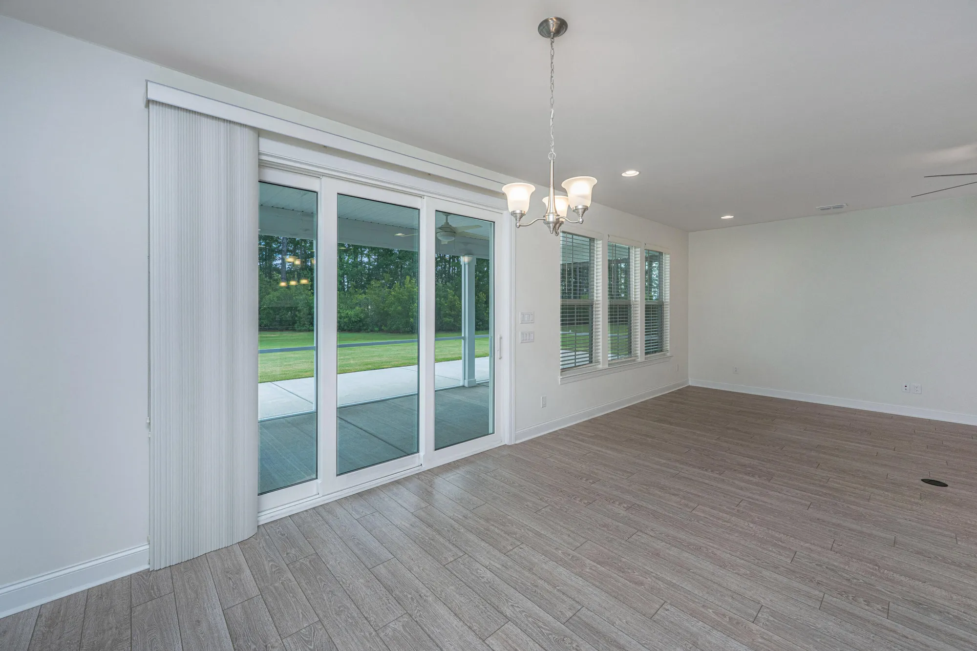 Property Slideshow image 12 of 55 | 231 marina shores ct, Summerville, SC, 29486