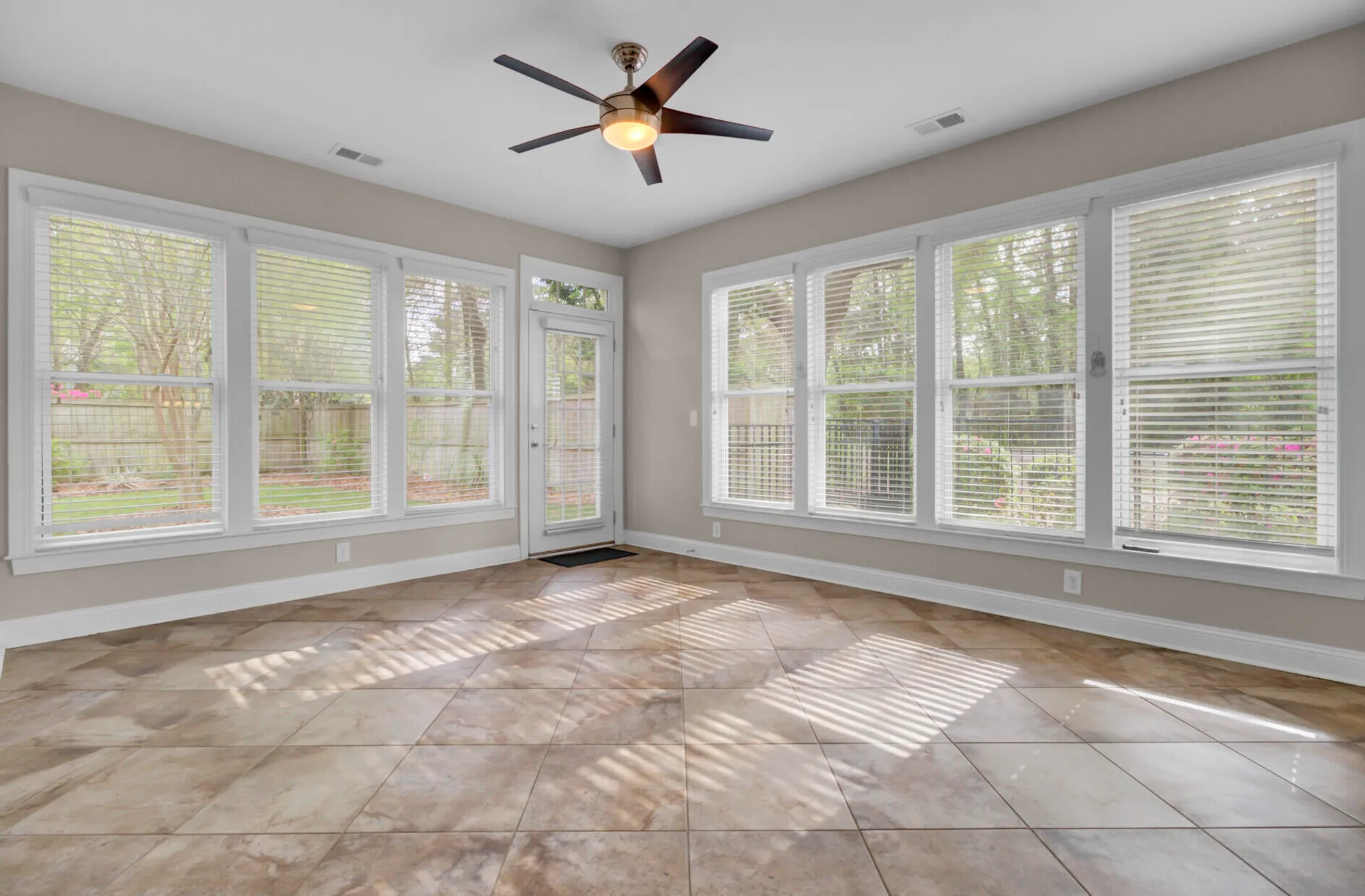 Property Slideshow image 11 of 41 | 102 brutus ln, Summerville, SC, 29485