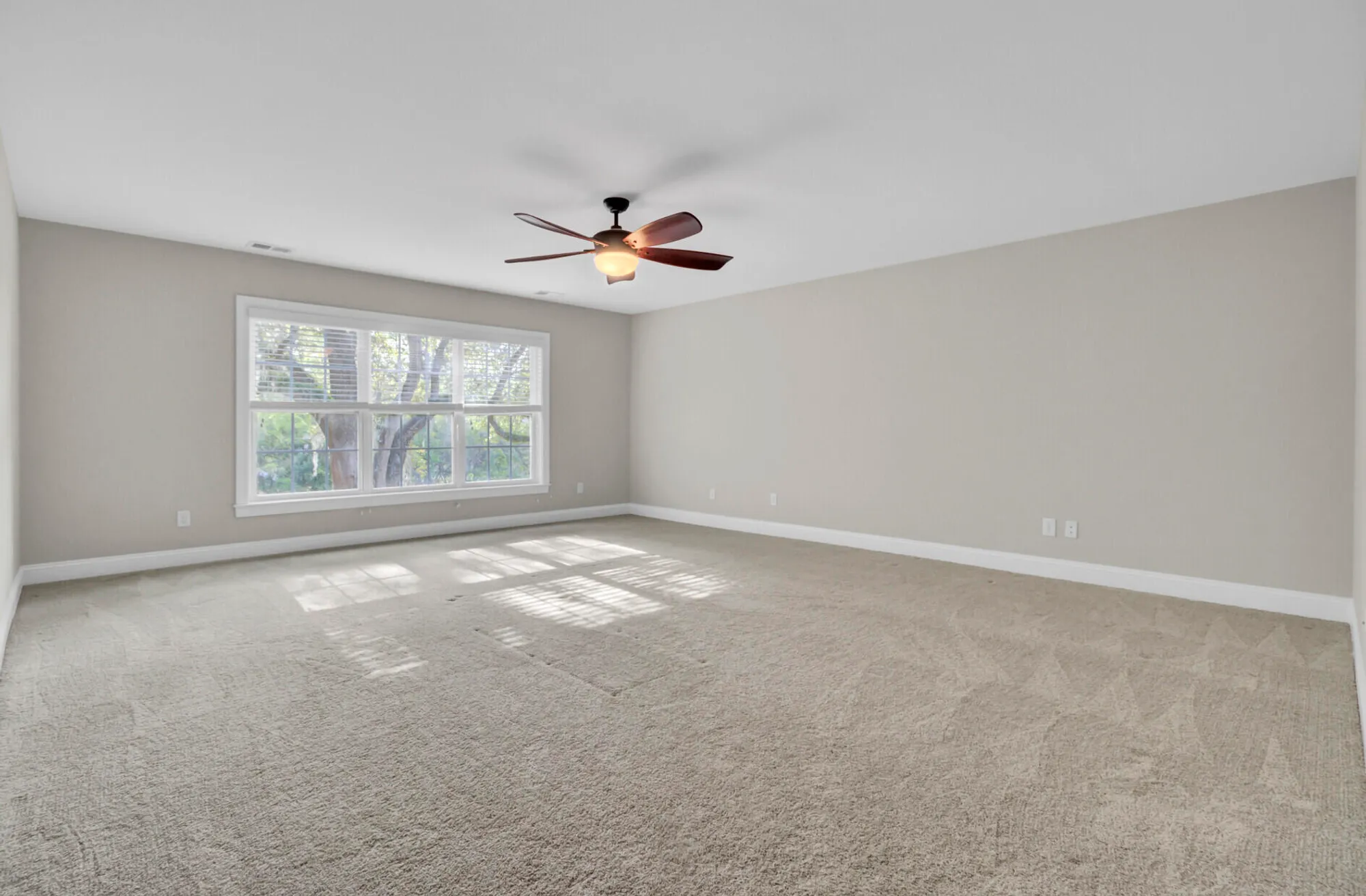 Property Slideshow image 35 of 41 | 102 brutus ln, Summerville, SC, 29485