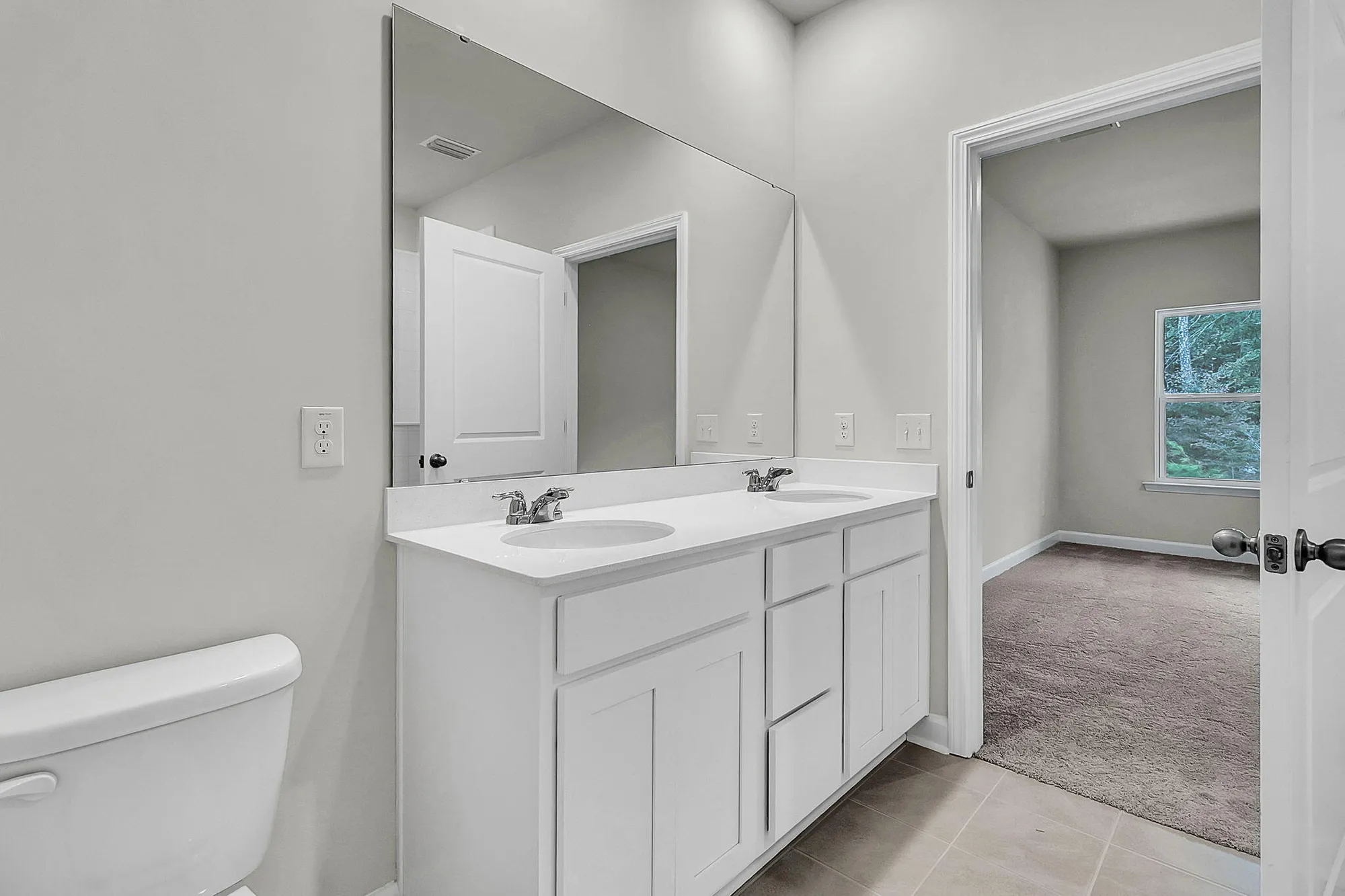 Property Slideshow image 14 of 36 | 950 dusk dr, Summerville, SC, 29486