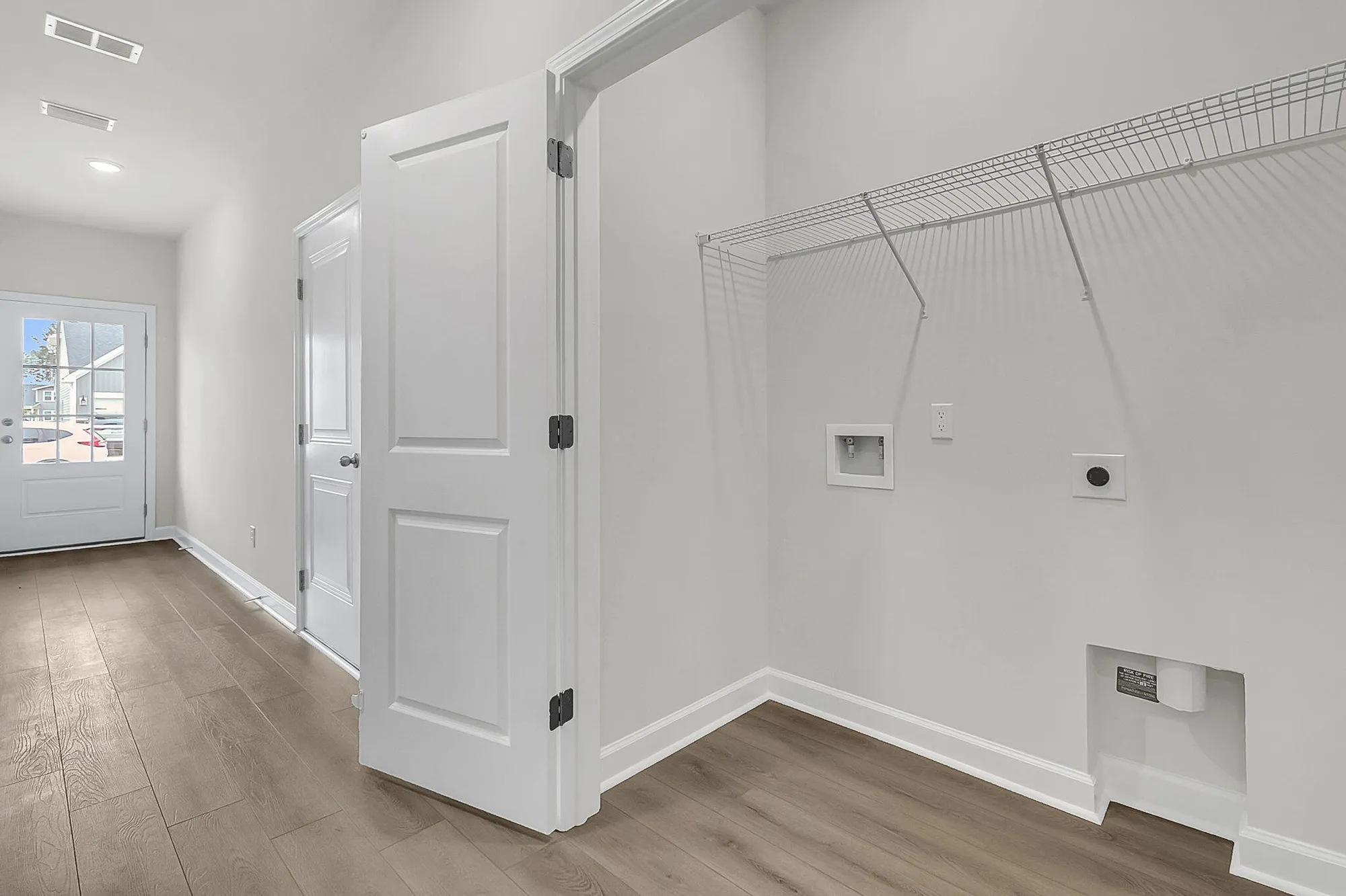 Property Slideshow image 18 of 36 | 950 dusk dr, Summerville, SC, 29486