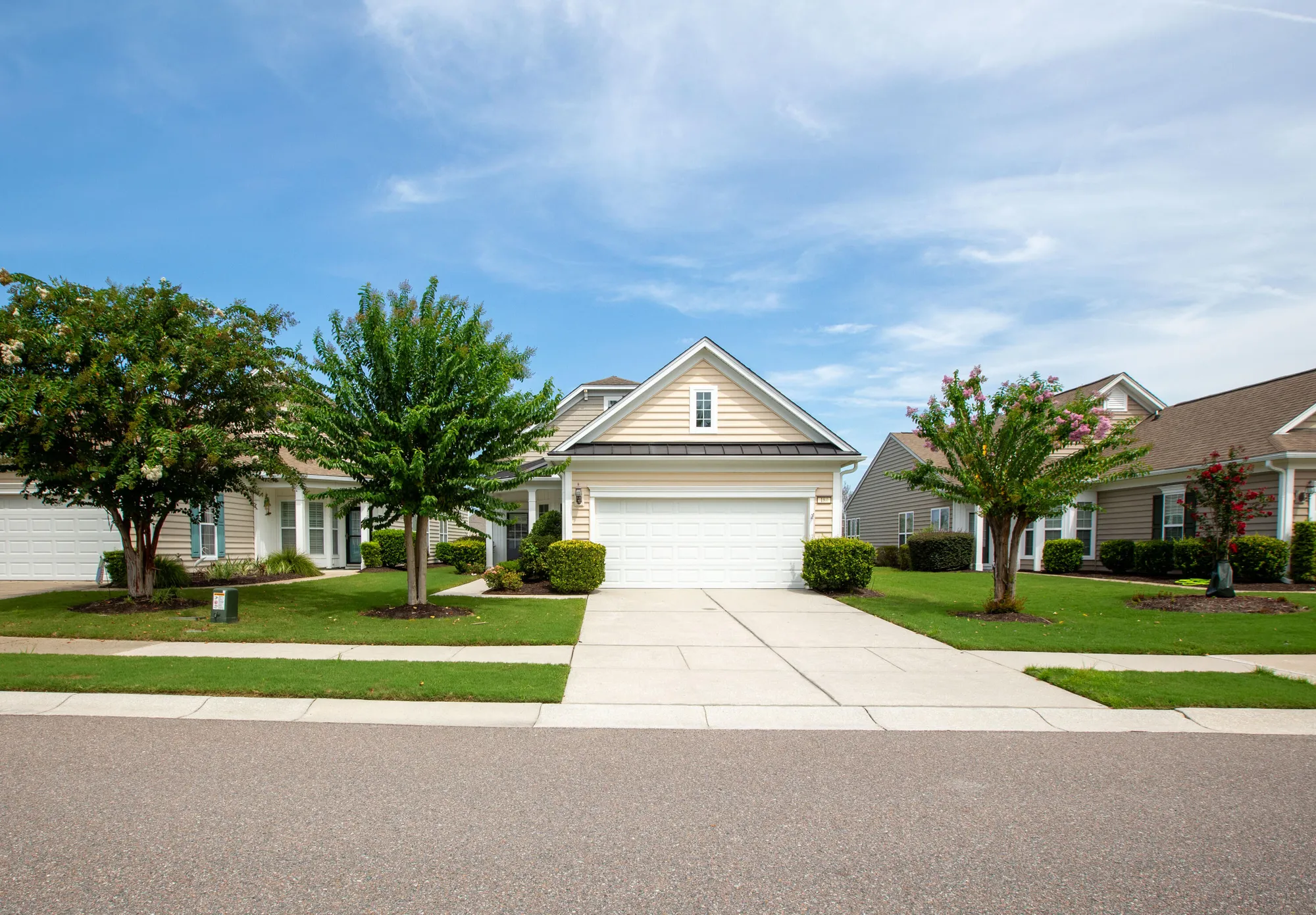 Property Slideshow image 3 of 56 | 184 sea lavender ln, Summerville, SC, 29486