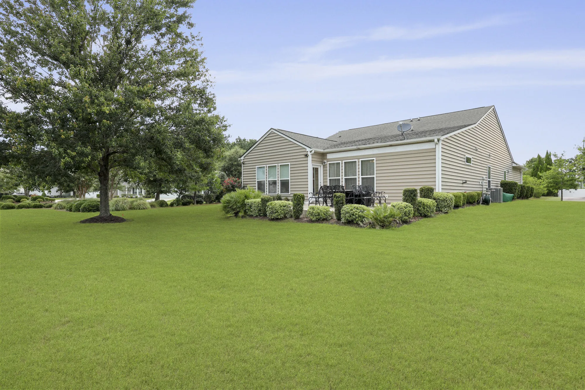 Property Slideshow image 35 of 58 | 586 eastern isle ave, Summerville, SC, 29486
