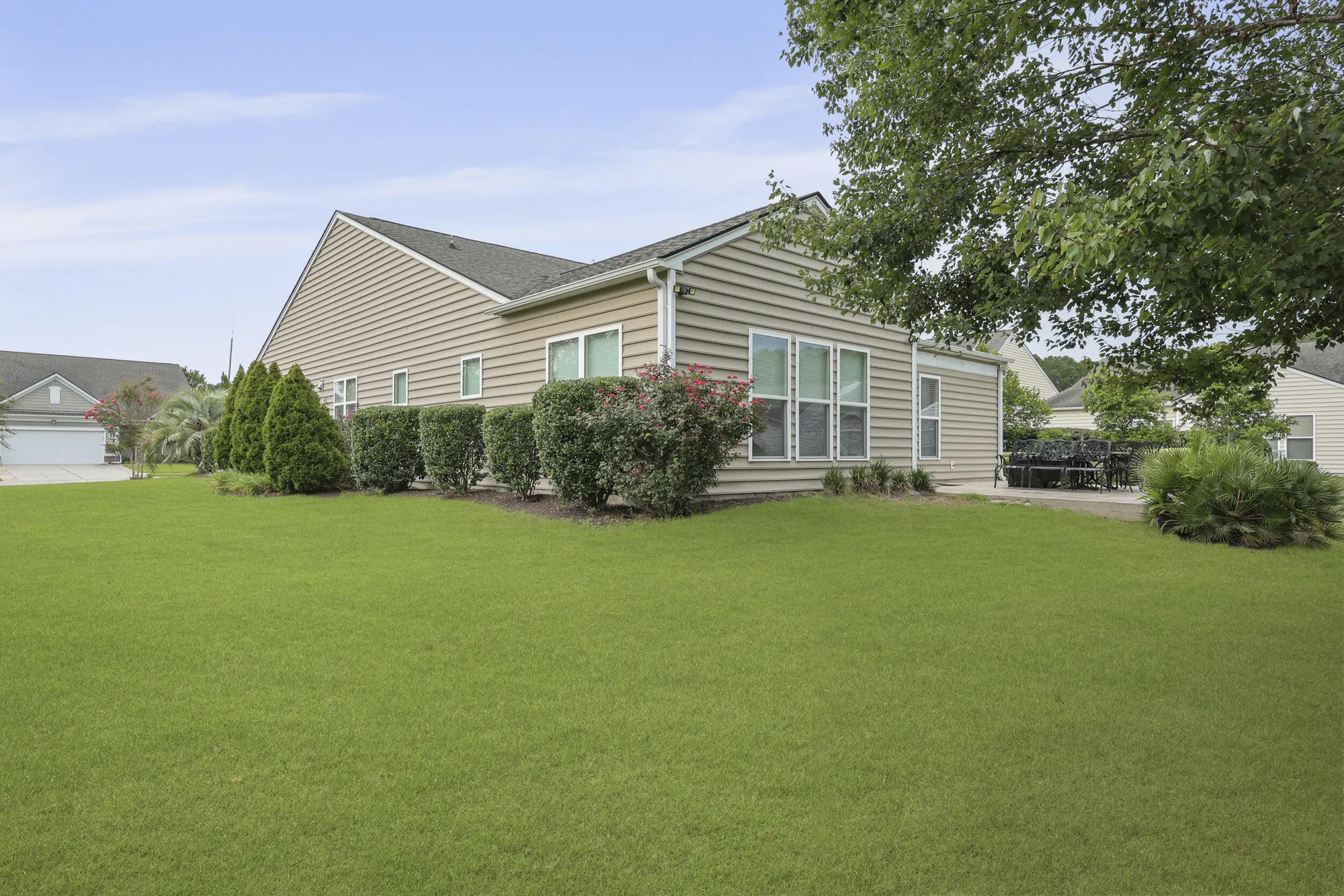 Property Slideshow image 34 of 58 | 586 eastern isle ave, Summerville, SC, 29486