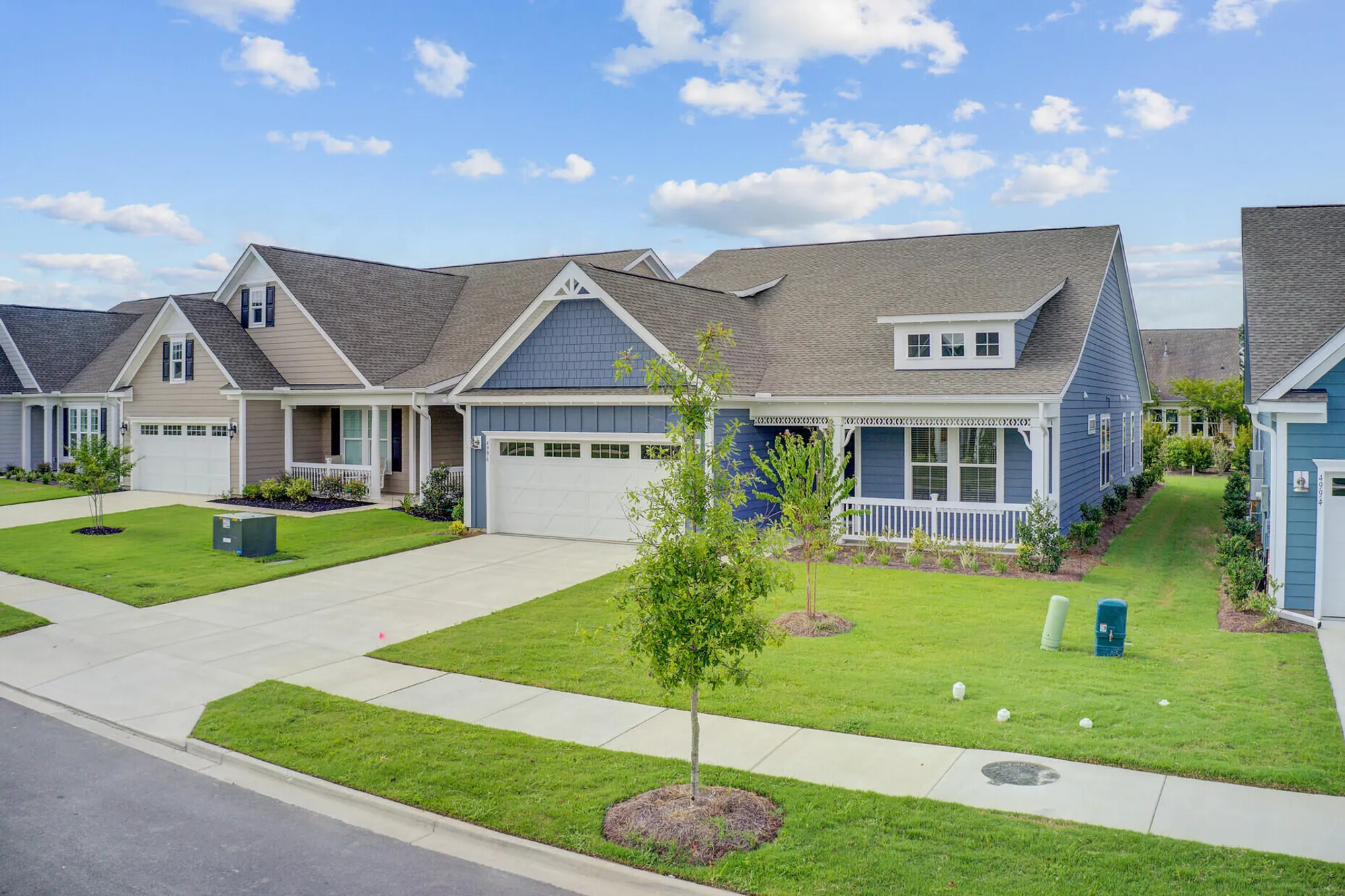 Property Slideshow image 4 of 109 | 4996 song sparrow way, Summerville, SC, 29483