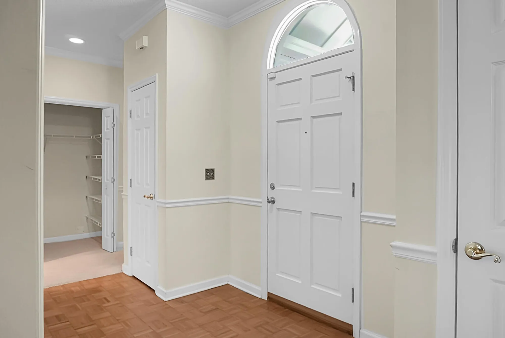 Property Slideshow image 4 of 49 | 9162 spring branch ct, North Charleston, SC, 29406