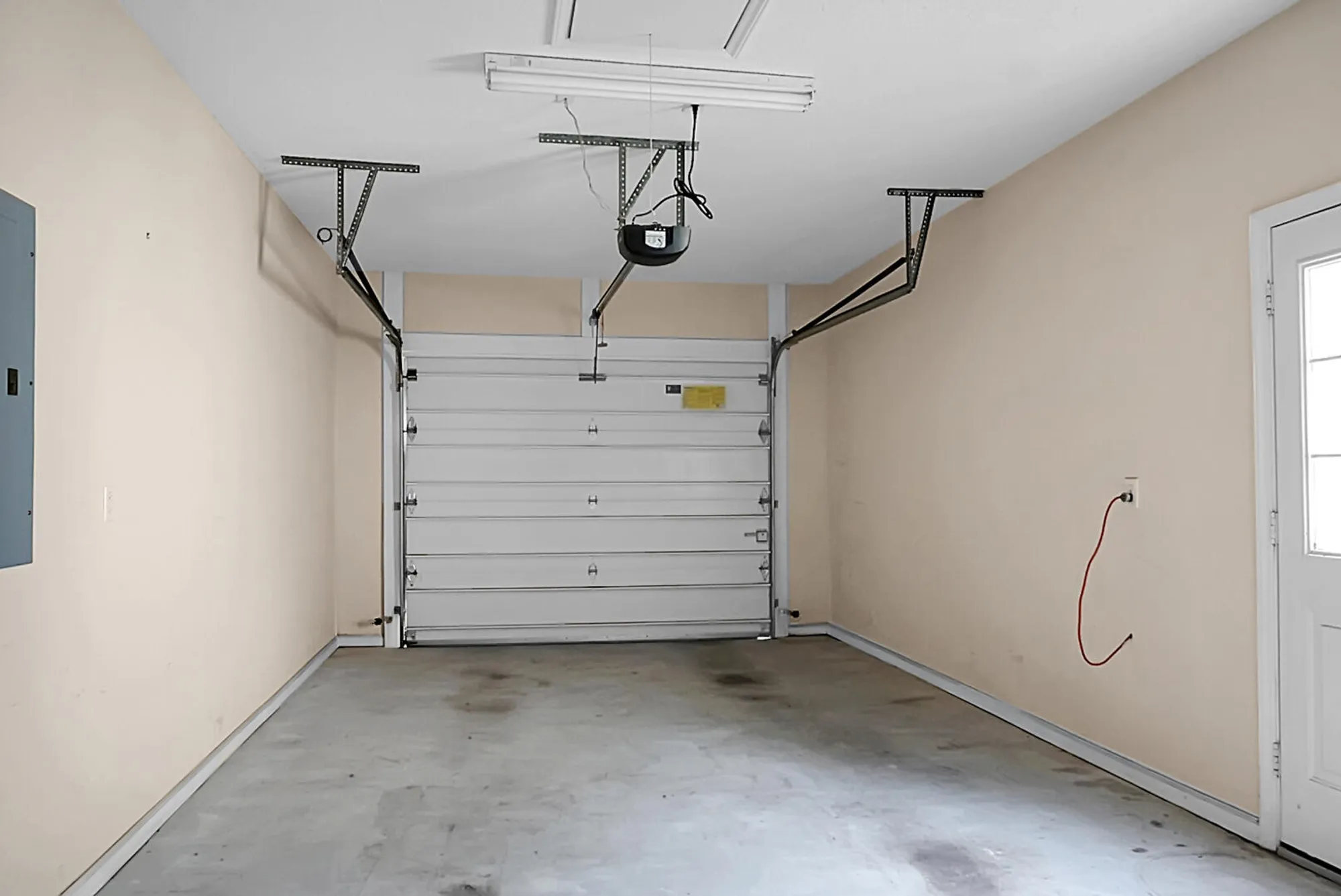 Property Slideshow image 21 of 49 | 9162 spring branch ct, North Charleston, SC, 29406