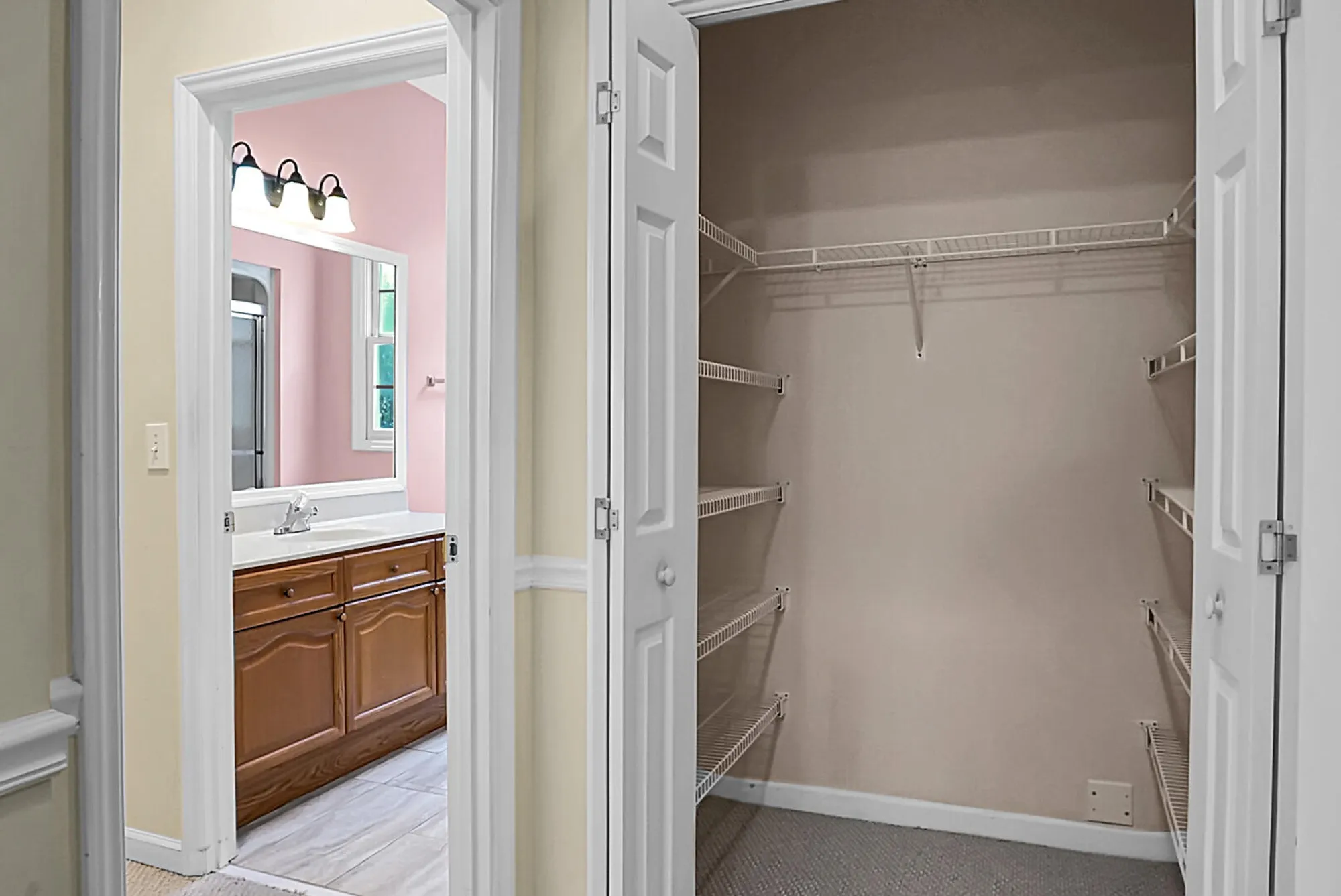 Property Slideshow image 22 of 49 | 9162 spring branch ct, North Charleston, SC, 29406