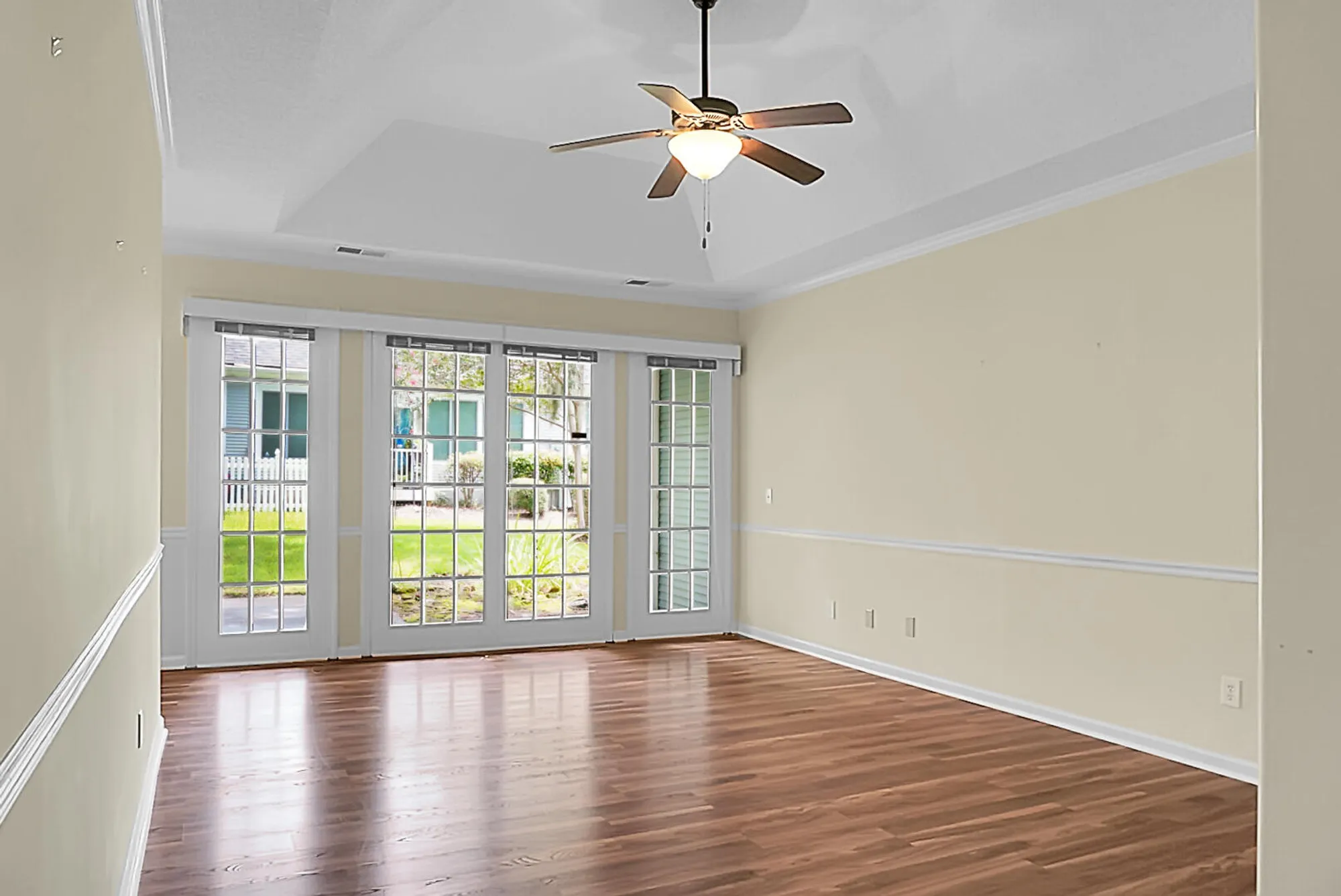 Property Slideshow image 5 of 49 | 9162 spring branch ct, North Charleston, SC, 29406